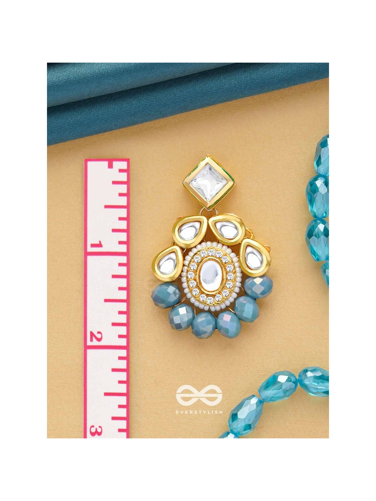 Mandanila - Breeze Of Azure - Golden Embellished Polki And Kundan Earrings 