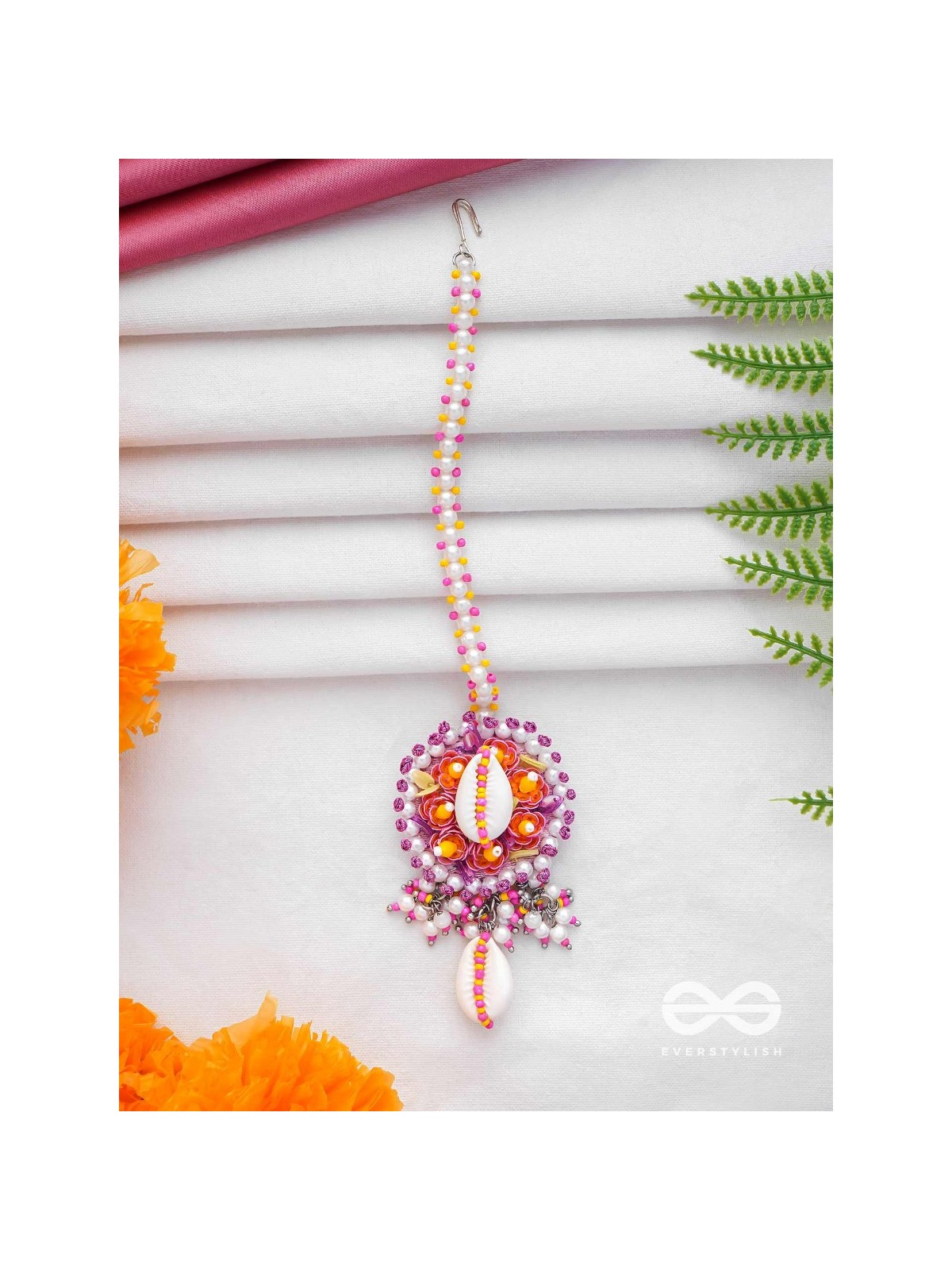 KAAKINI - A SHELL'S TREASURES - SHELL AND BEADS EMBROIDERED MAANGTIKA