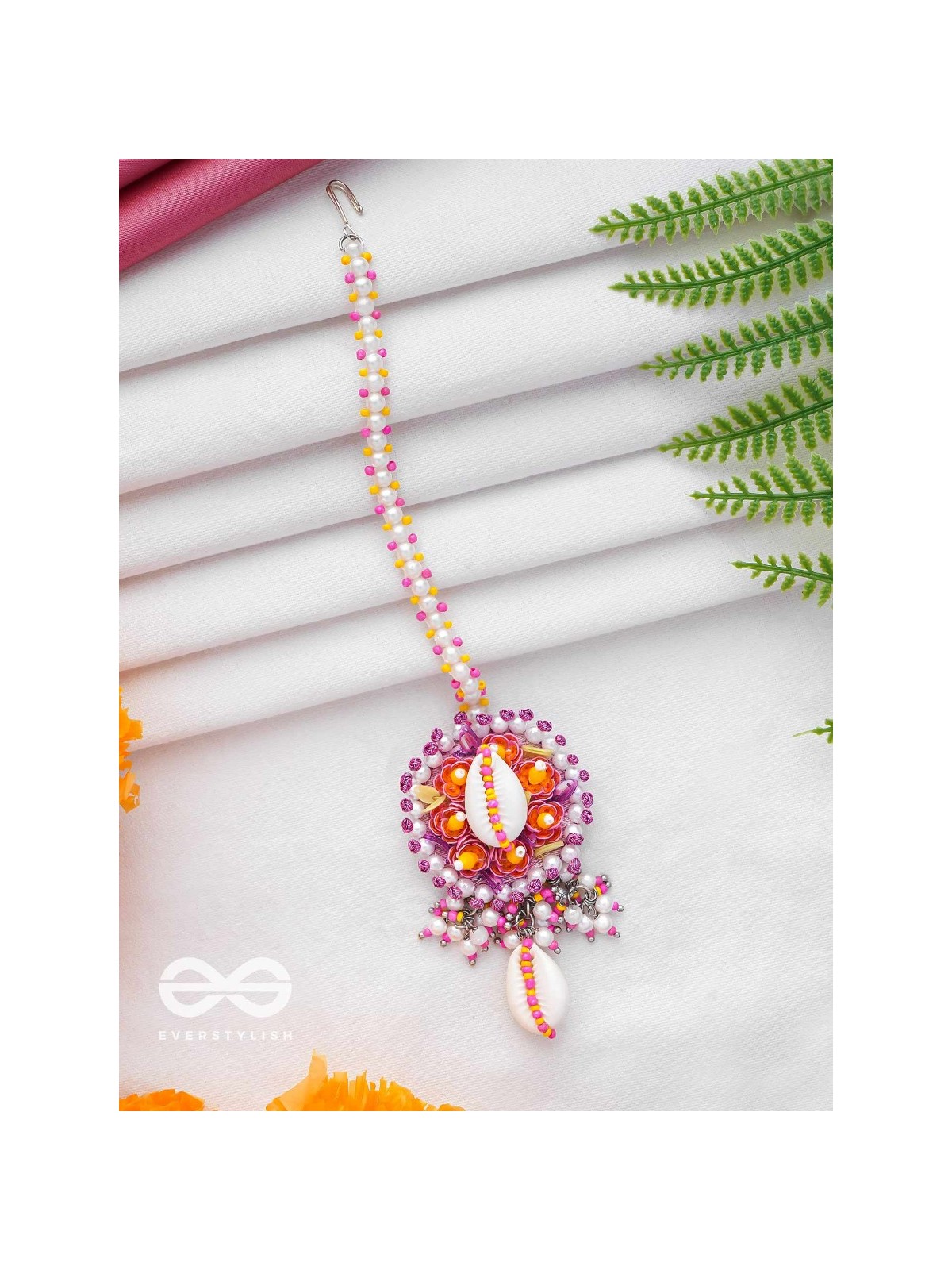 KAAKINI - A SHELL'S TREASURES - SHELL AND BEADS EMBROIDERED MAANGTIKA