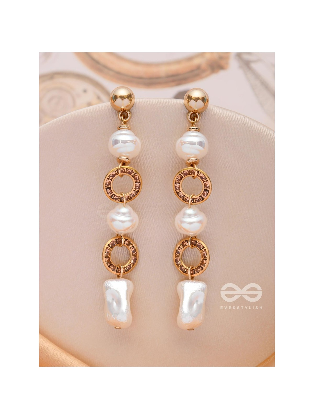 CHAMPAGNE WHISPERS - GOLDEN EMBELLISHED EARRINGS