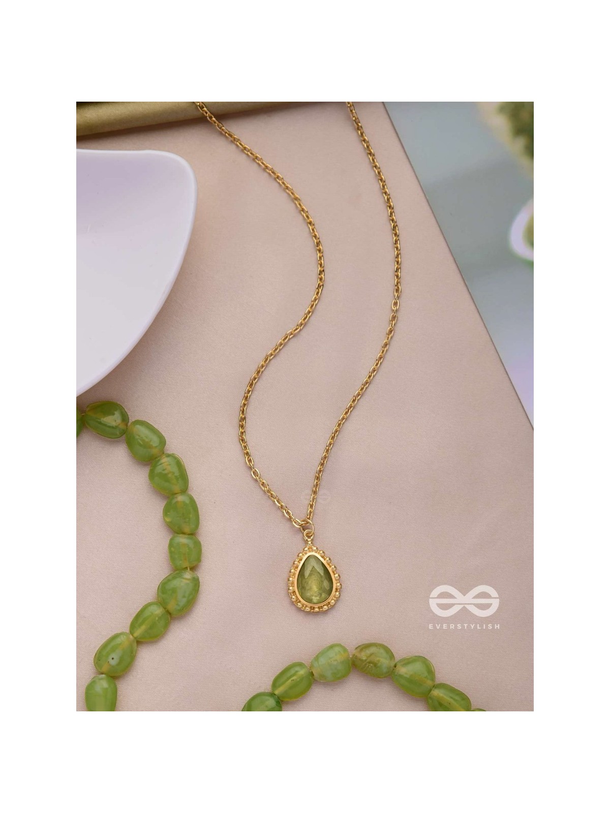 Dewdrop Enchantment - Golden Embellished Neckpiece With Anti-Tarnish Coating 