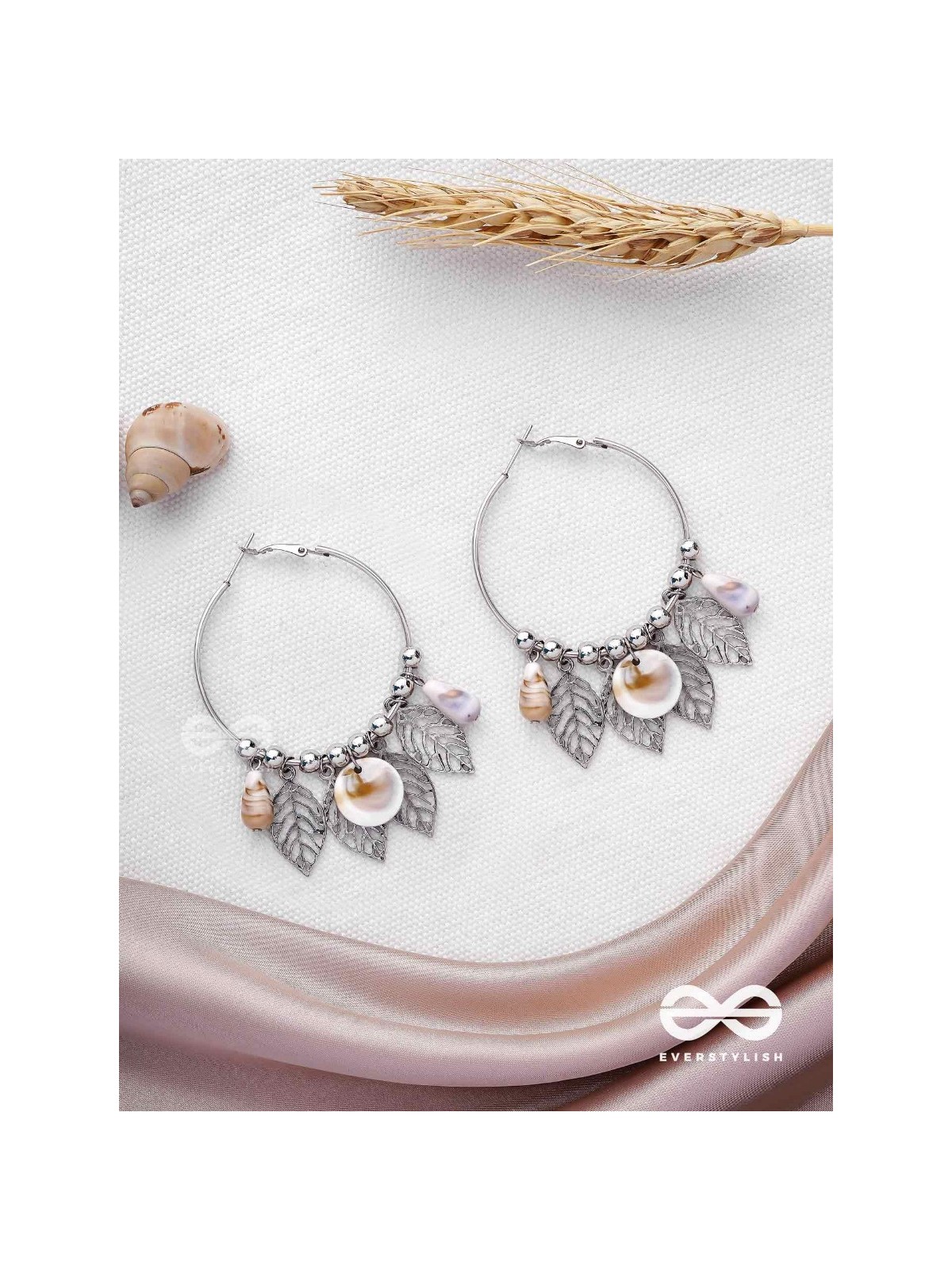 THE LEAFLET FANTASY - SILVER STATEMENT EARRINGS