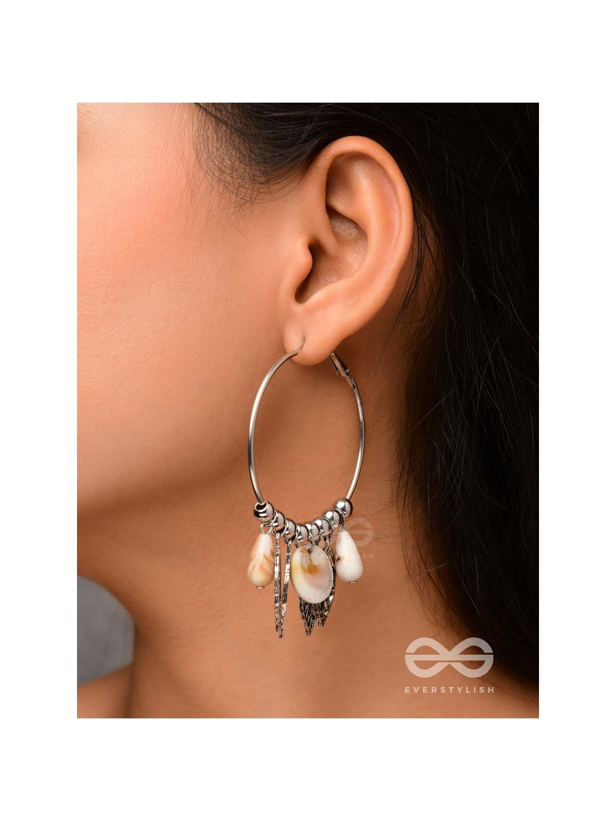 THE LEAFLET FANTASY - SILVER STATEMENT EARRINGS