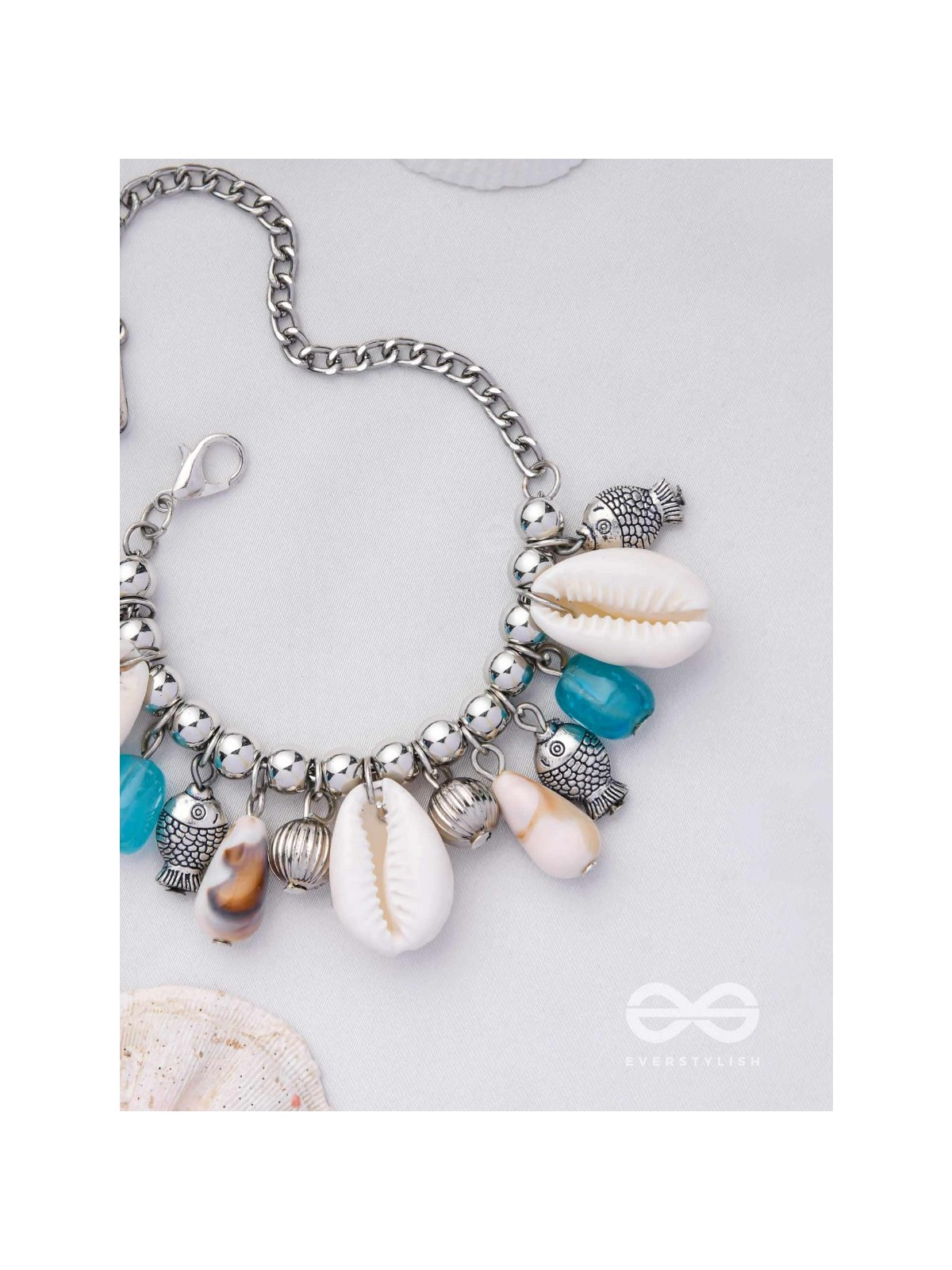 SEA'S TEMPTATIONS - OXIDISED EMBELLISHED BRACELET