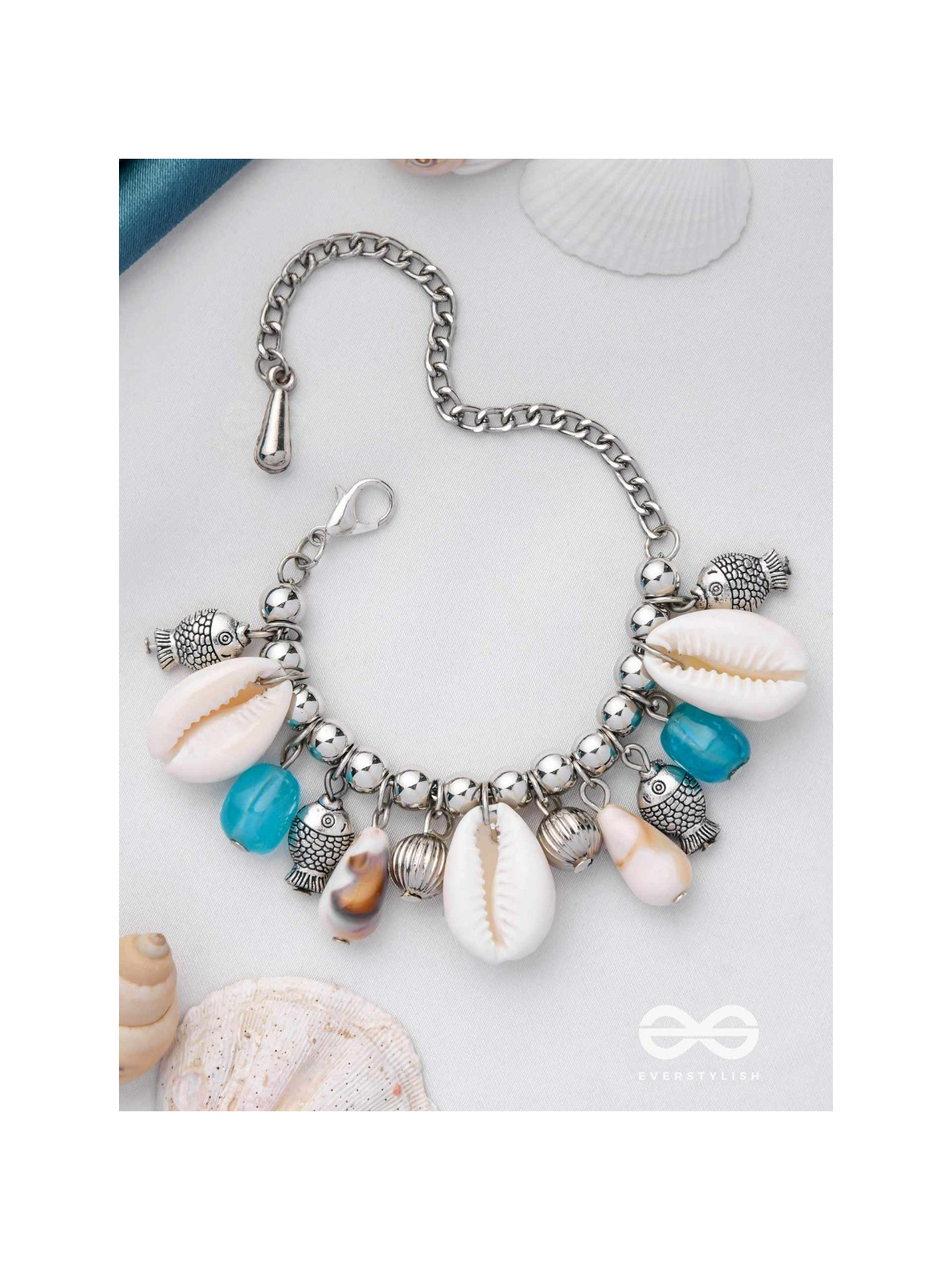 SEA'S TEMPTATIONS - OXIDISED EMBELLISHED BRACELET