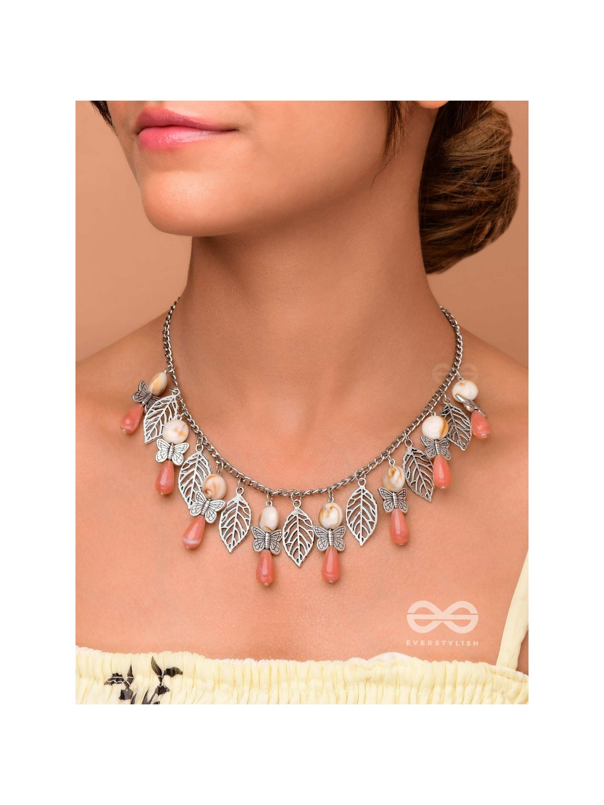 BUTTERFLY GROOVES - STATEMENT SILVER NECKPIECE