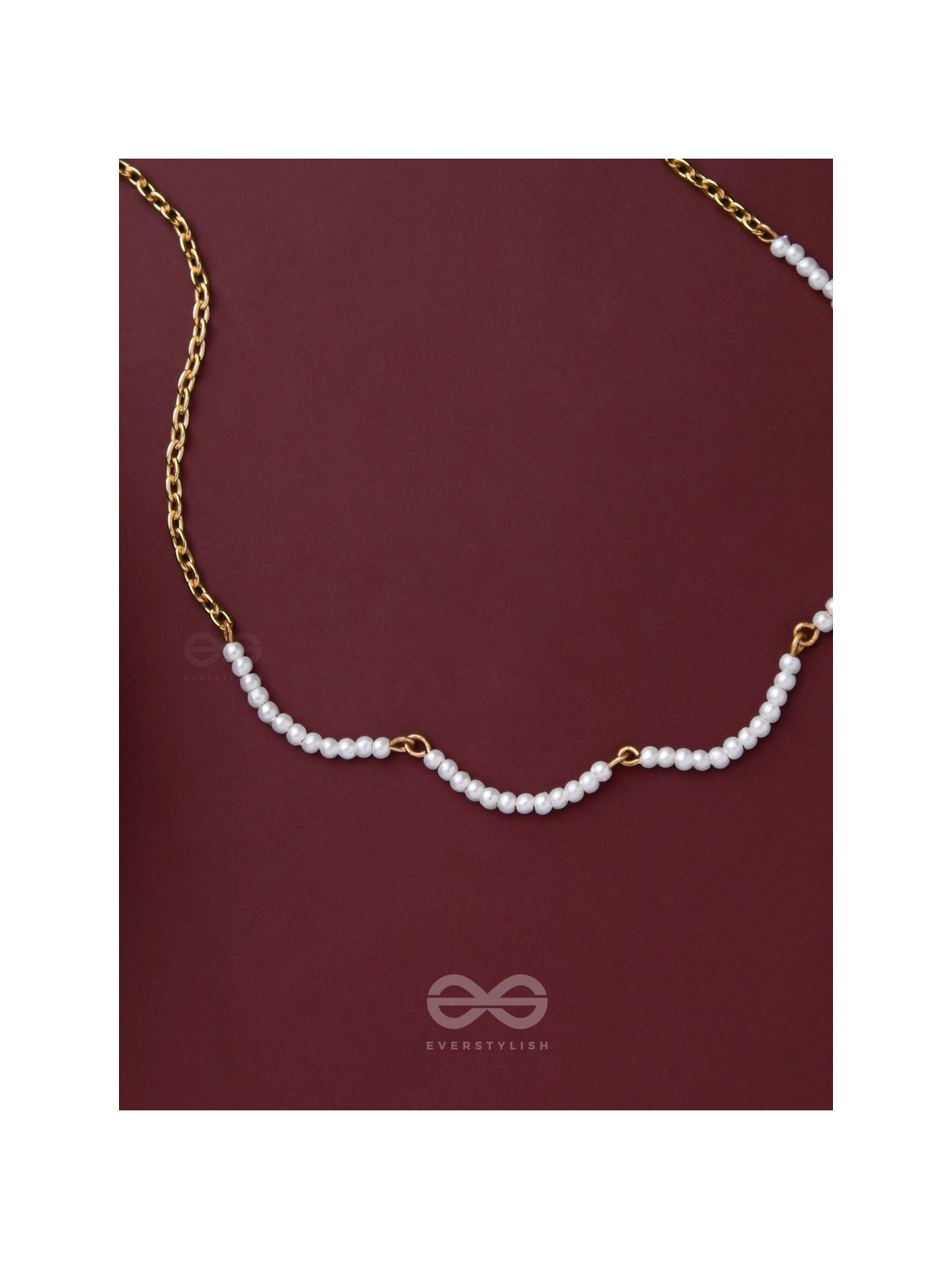 Pure Pearl Radiance - Casual Golden Neckpiece With Anti-Tarnish Coating 