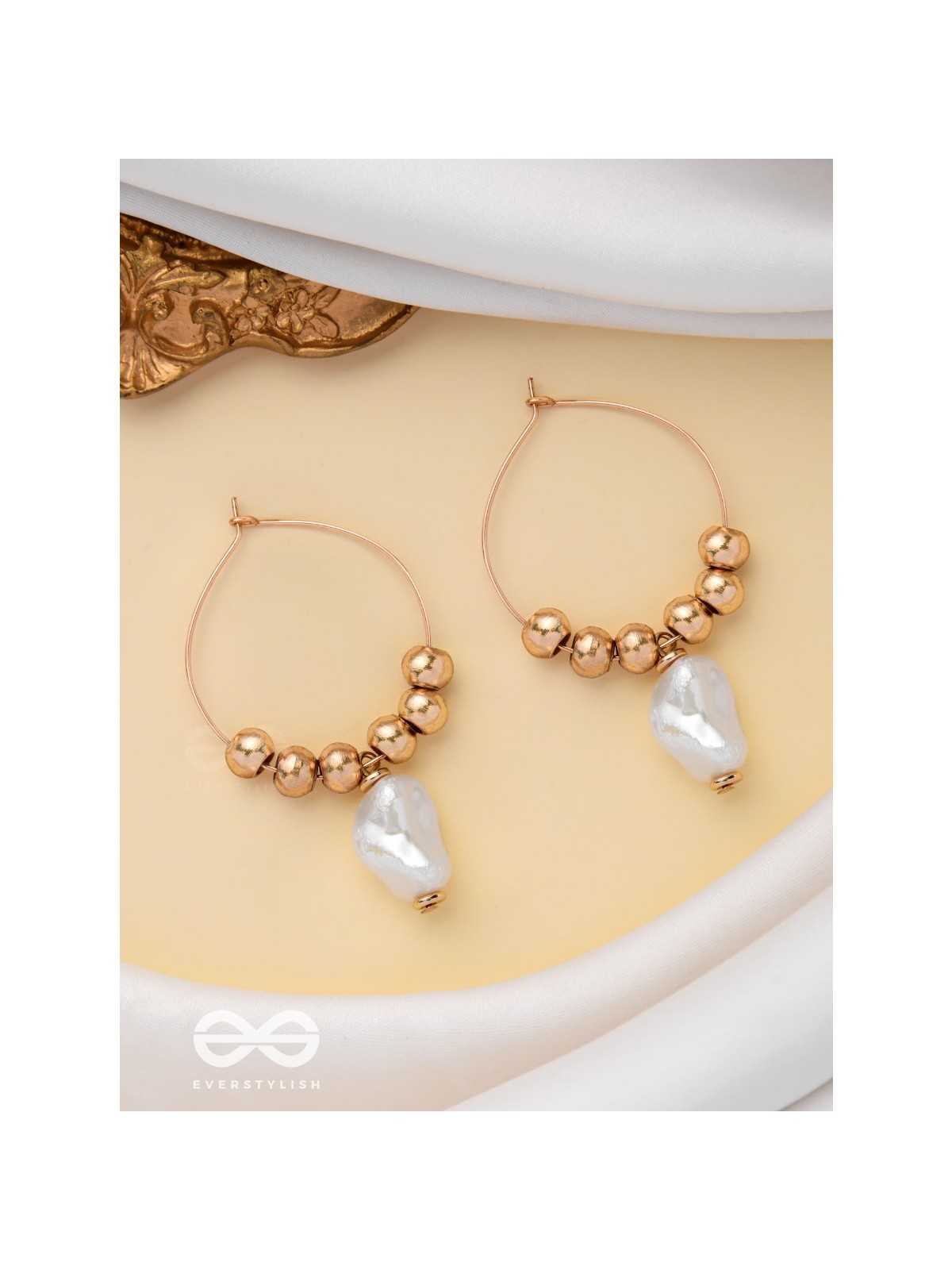 BEADED SUNBURST - GOLDEN HOOP EARRINGS