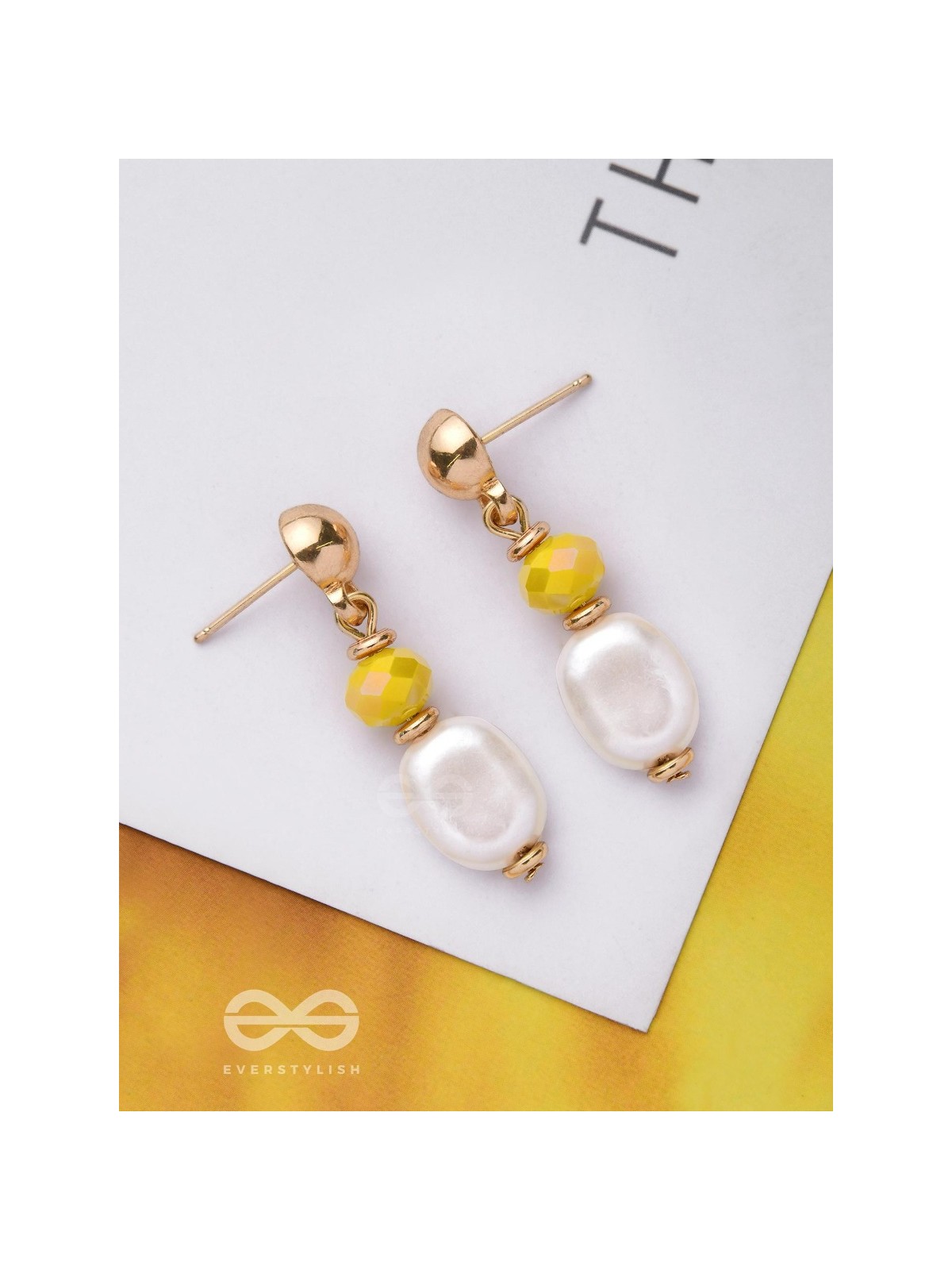 SUNSHINE DELIGHTS - GOLDEN EMBELLISHED EARRINGS