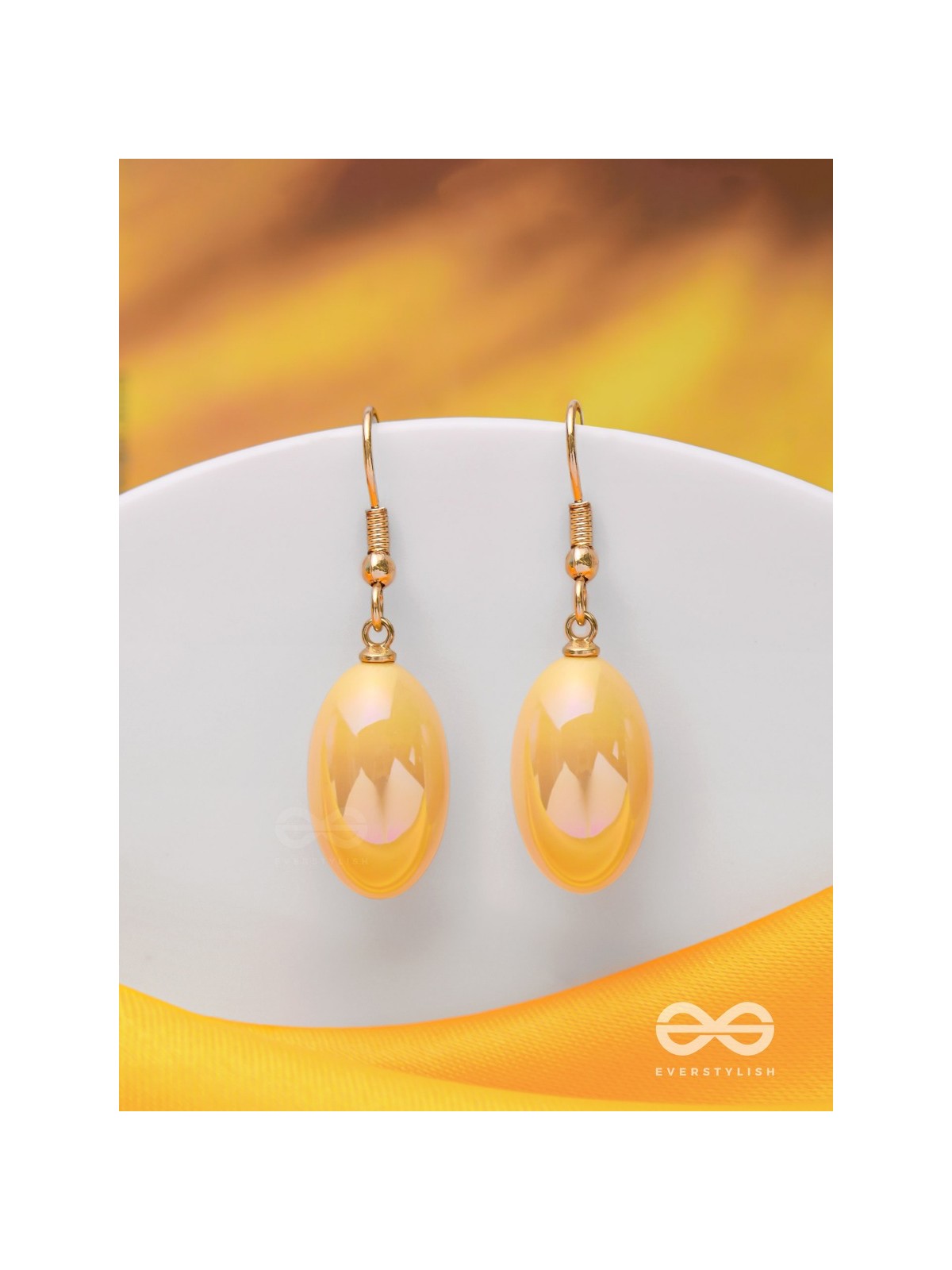 MANGO TANGO SPARKLES - GOLDEN EMBELLISHED EARRINGS