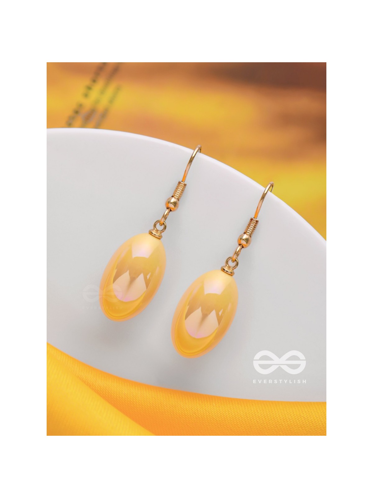 MANGO TANGO SPARKLES - GOLDEN EMBELLISHED EARRINGS