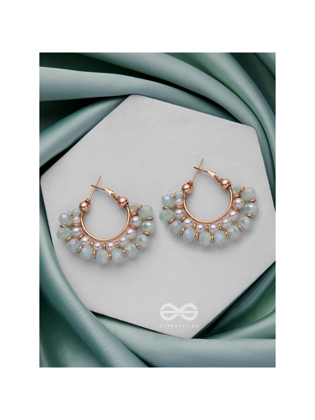 THE DREAMY DRIFT  - GOLDEN EMBELLISHED HOOP EARRINGS