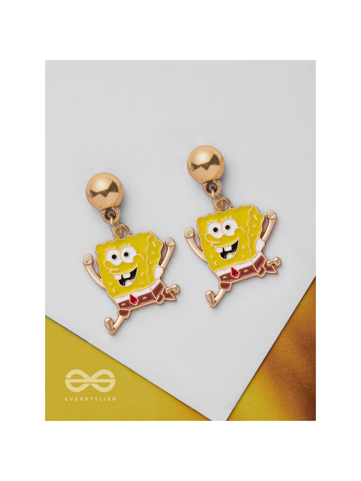 SPONGEBOB SQUAREGEMS - GOLDEN EMBELLISHED EARRINGS