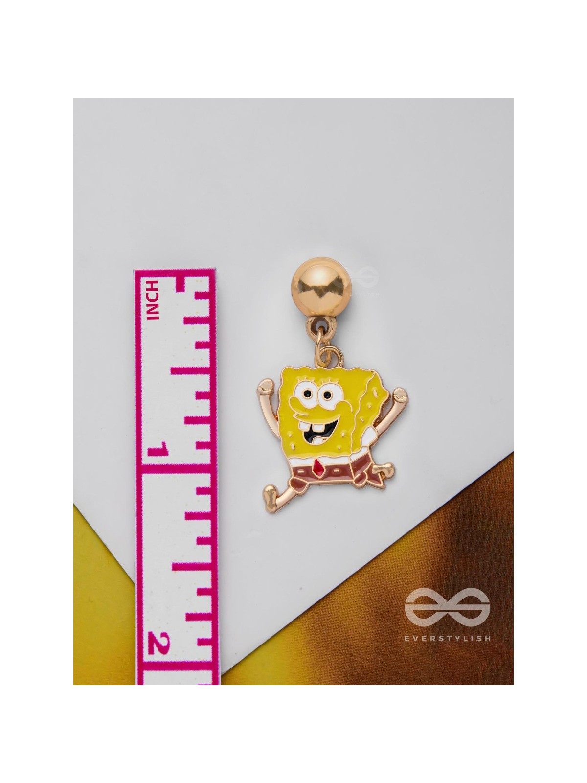 SPONGEBOB SQUAREGEMS - GOLDEN EMBELLISHED EARRINGS