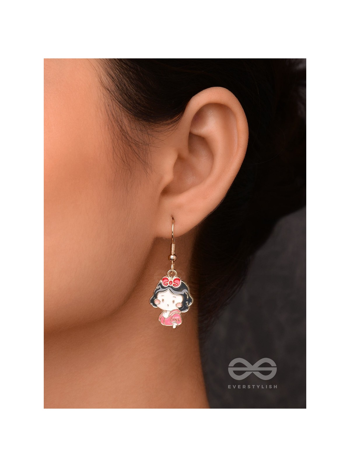 THE MINI MISS - GOLDEN EMBELLISHED EARRINGS