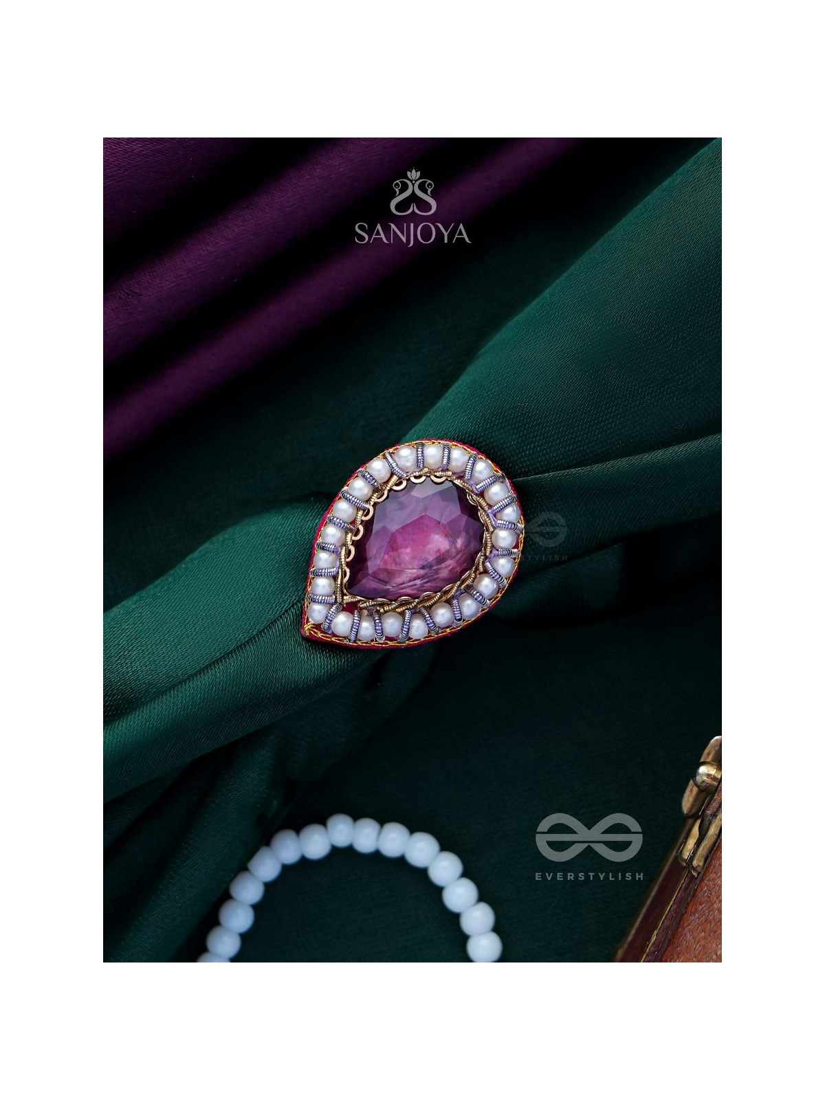 VRASHTA - THE MAGESTIC RAINDROP - STONE AND BEADS EMBROIDERED RING