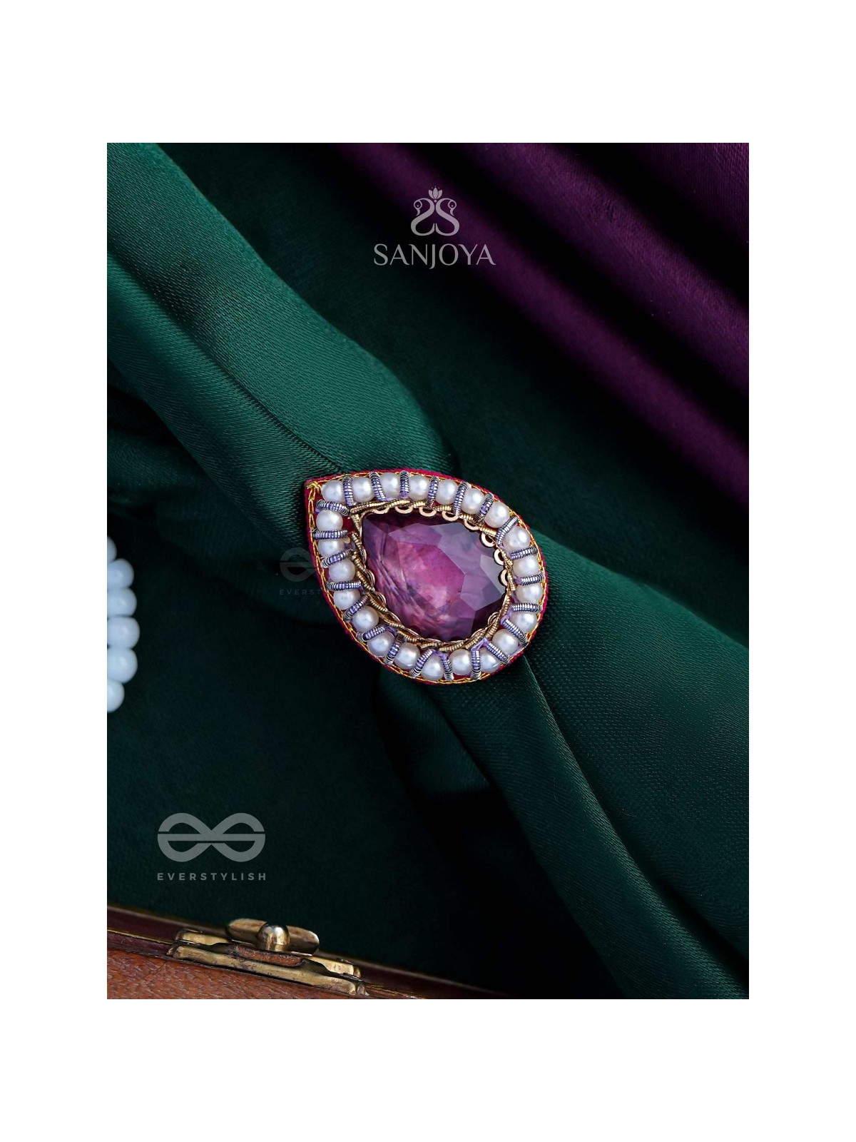 VRASHTA - THE MAGESTIC RAINDROP - STONE AND BEADS EMBROIDERED RING