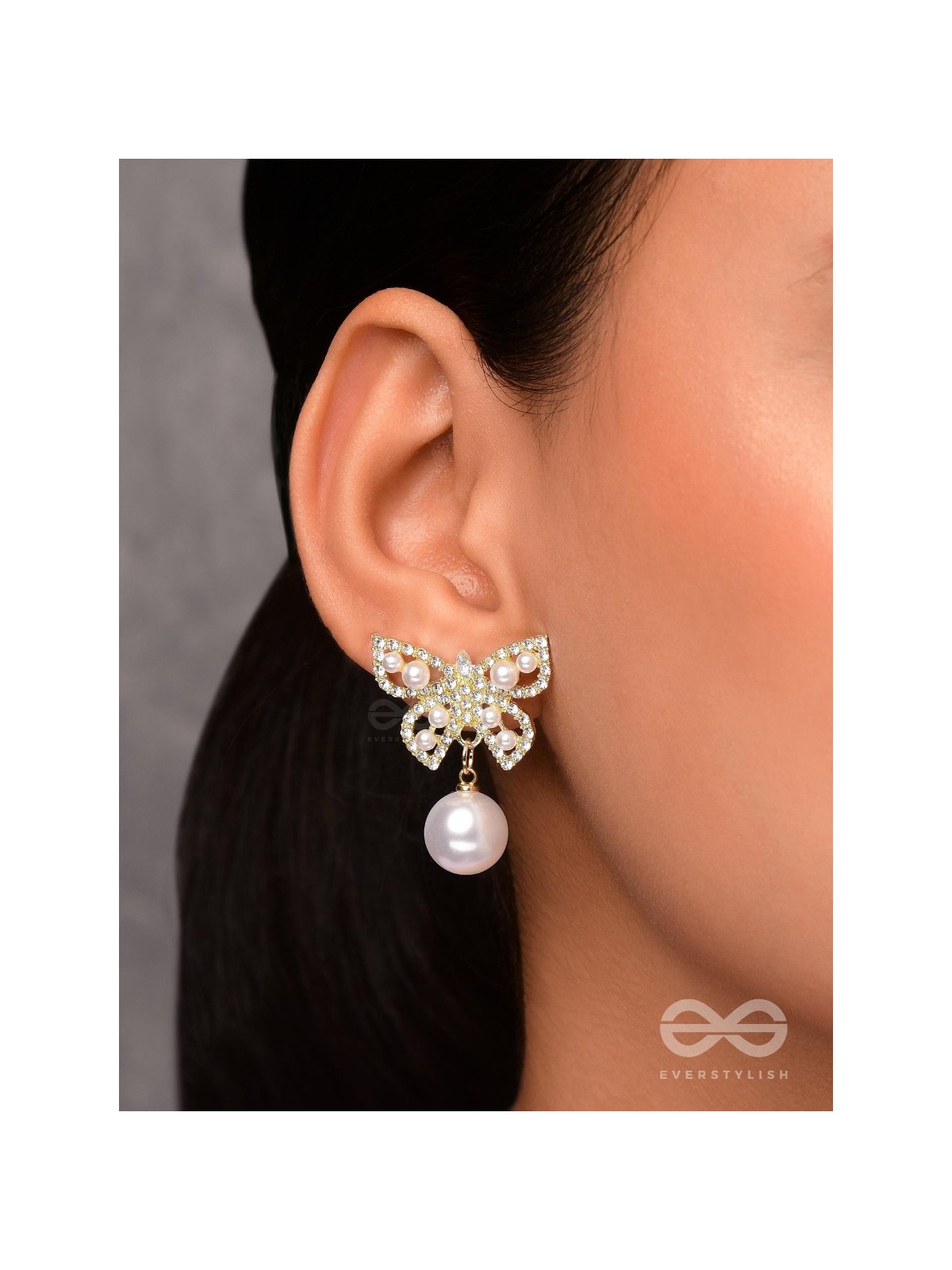 FLY HIGH BUTTERFLY - GOLDEN EMBELLISHED EARRINGS