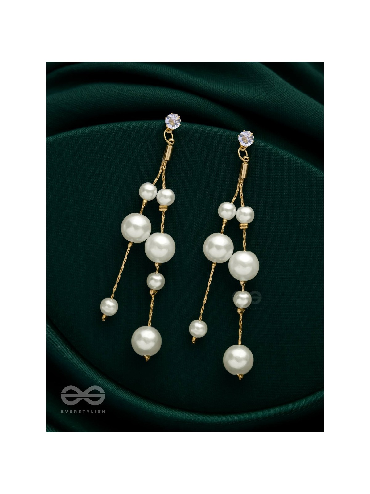 DREAMY DRIZZLING PEARLS - GOLDEN EMBELLISHED EARRINGS 
