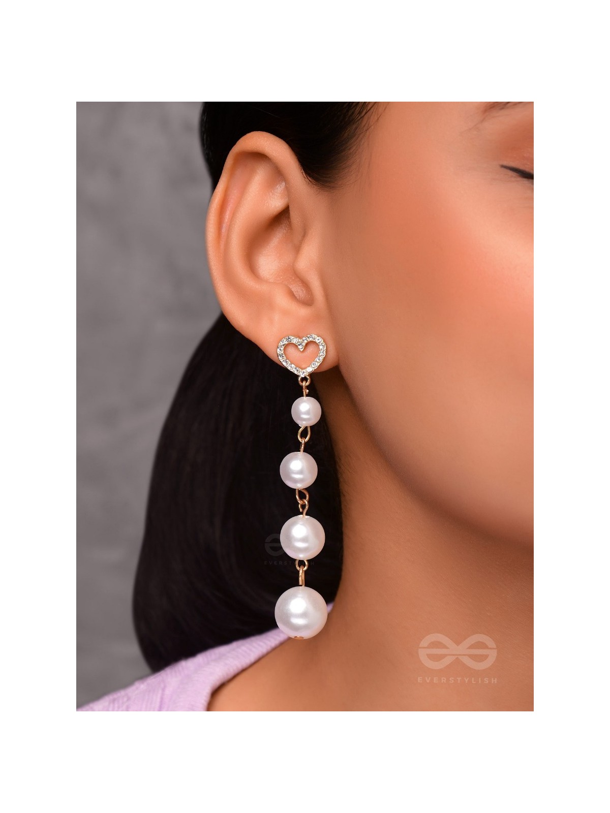 THE DRIPPIN HEARTS - GOLDEN EMBELLISHED EARRINGS