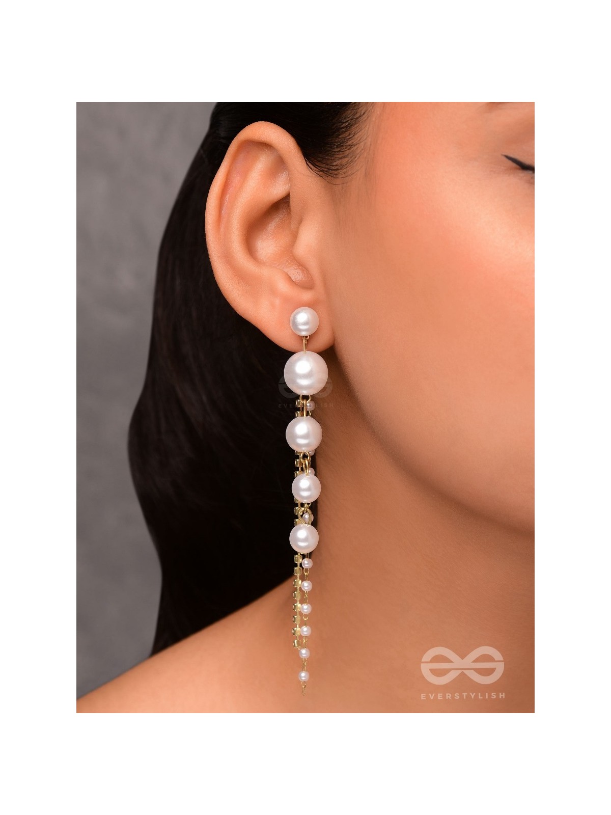 THE DEWDROPPED ELEGANCE - GOLDEN PEARL EAR JACKETS