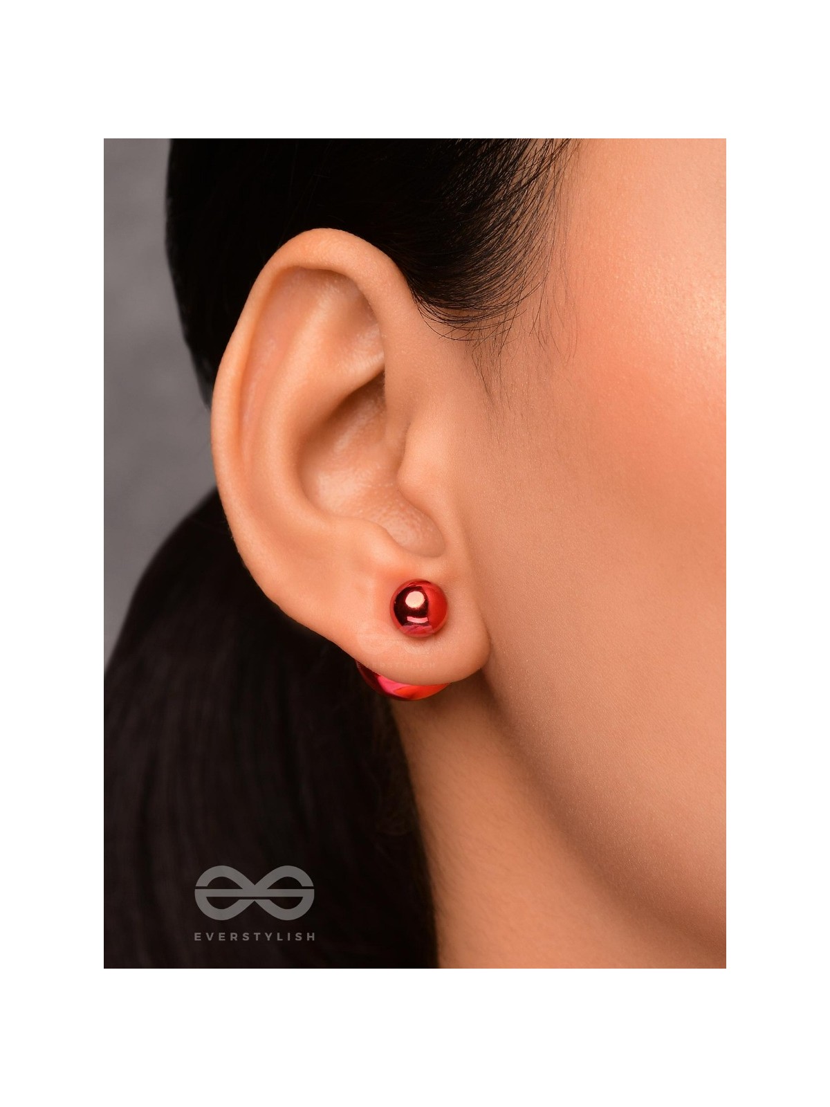 GIGGLES & GLITTERS - RED PEARLS STUD EARRINGS