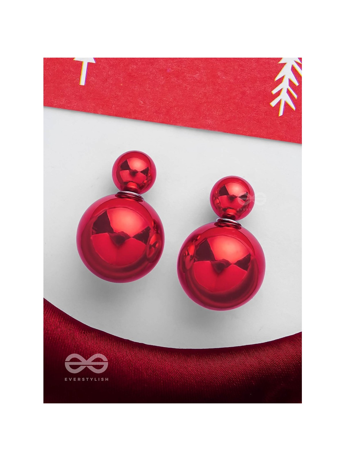 GIGGLES & GLITTERS - RED PEARLS STUD EARRINGS