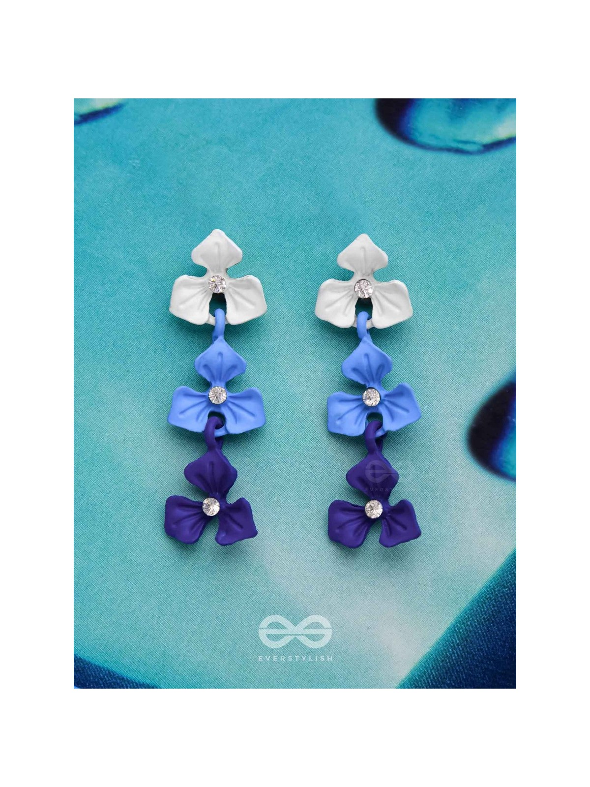 THE BLUEBERRY BLOSSOMS - ELEGANT ACRYLIC EARRINGS