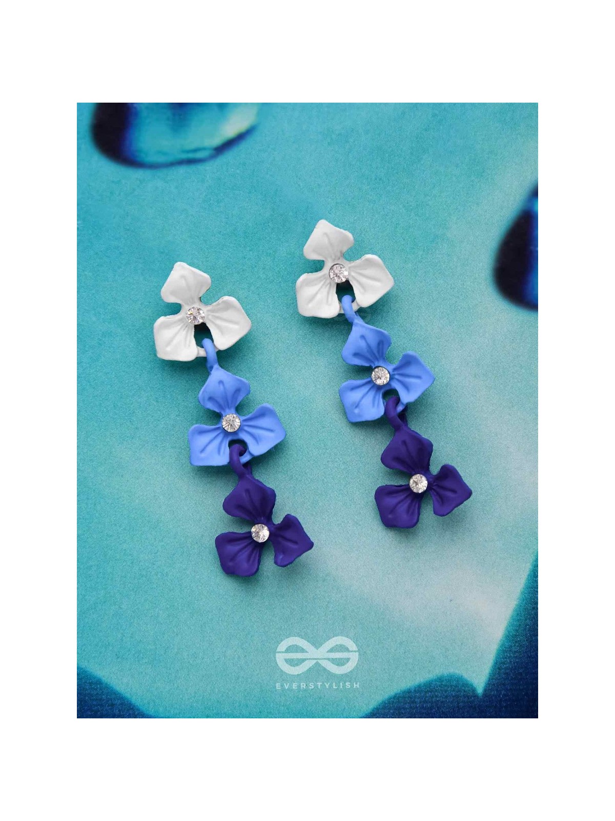 THE BLUEBERRY BLOSSOMS - ELEGANT ACRYLIC EARRINGS