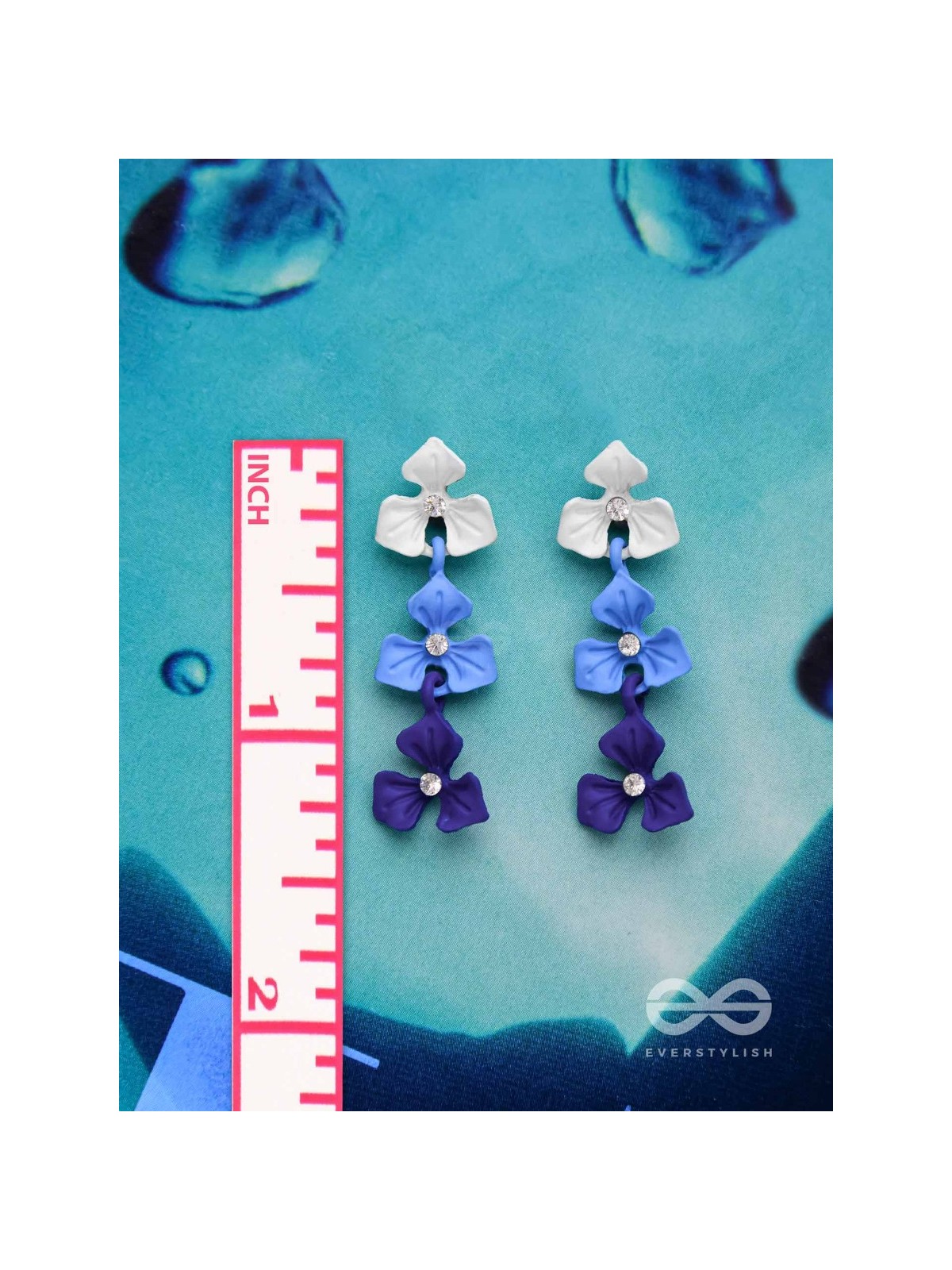 THE BLUEBERRY BLOSSOMS - ELEGANT ACRYLIC EARRINGS