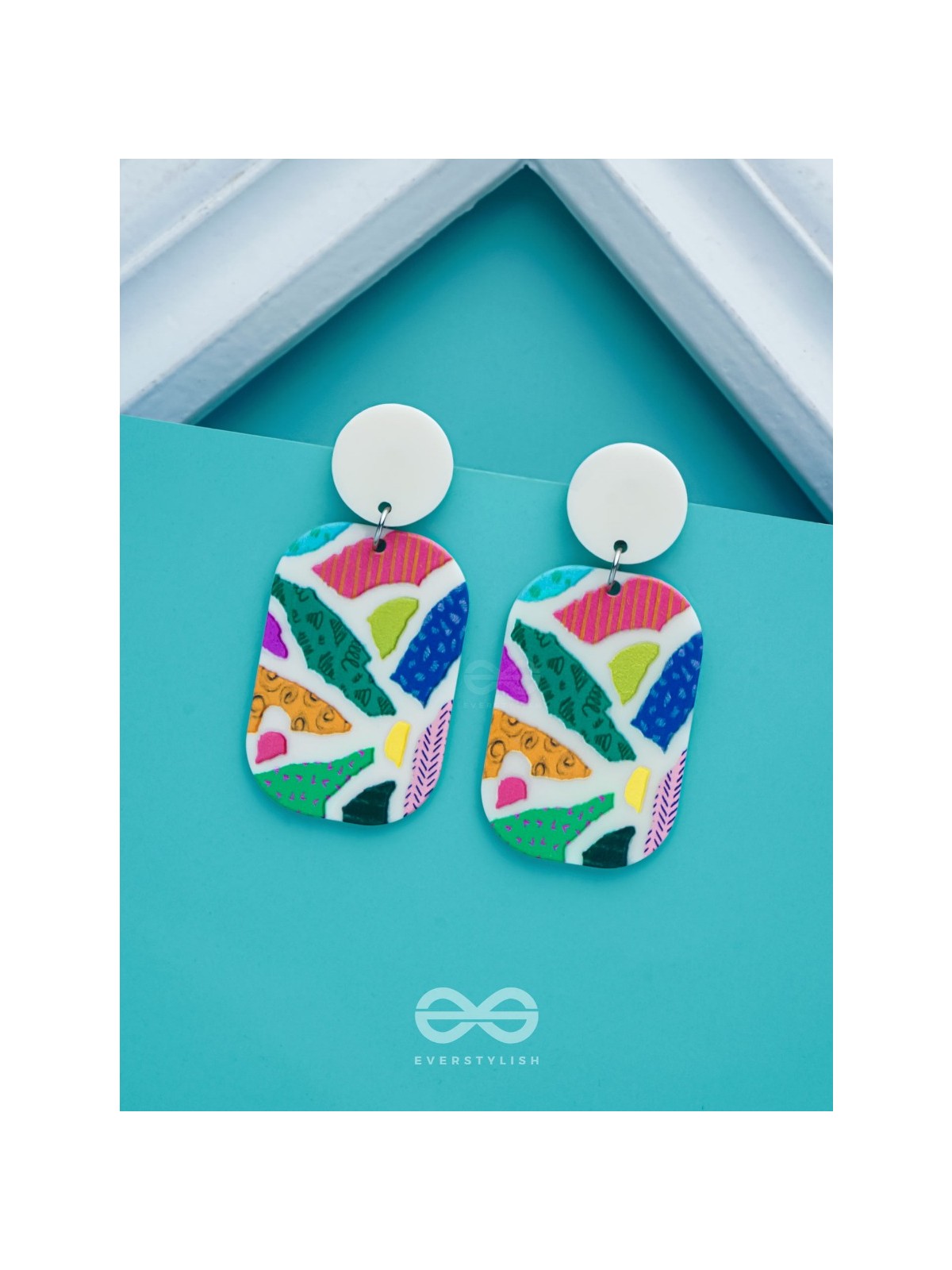 MAZE OF MARVELS - MULTICOLOR ACRYLIC EARRINGS