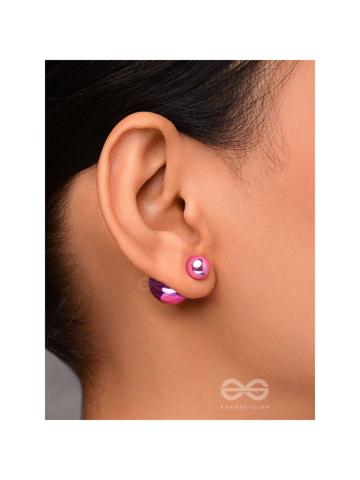 GIGGLES & GLITTERS - PURPLE PEARLS STUD EARRINGS