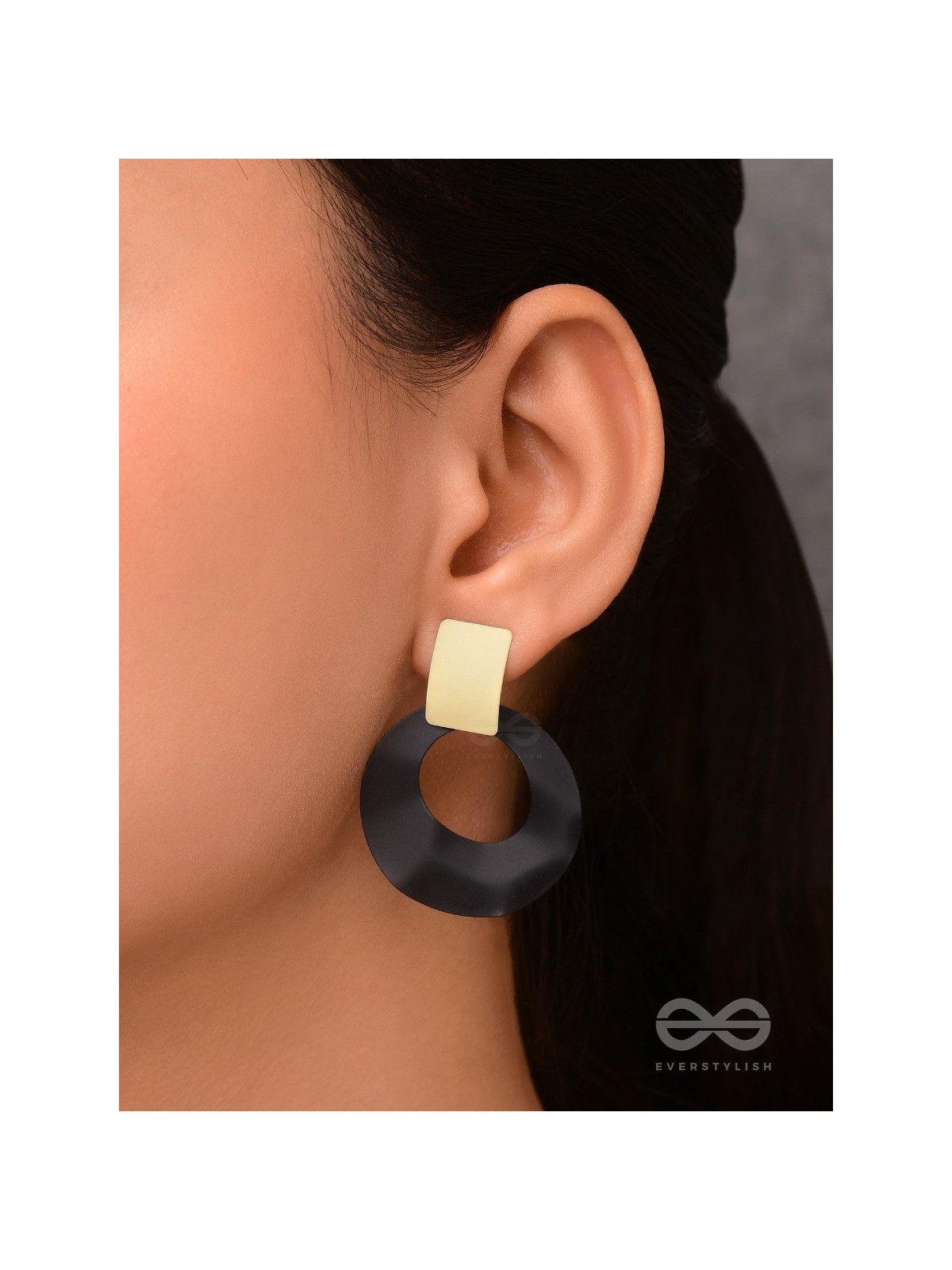 STORMS & CLOUDS - ELEGANT ACRYLIC EARRINGS 