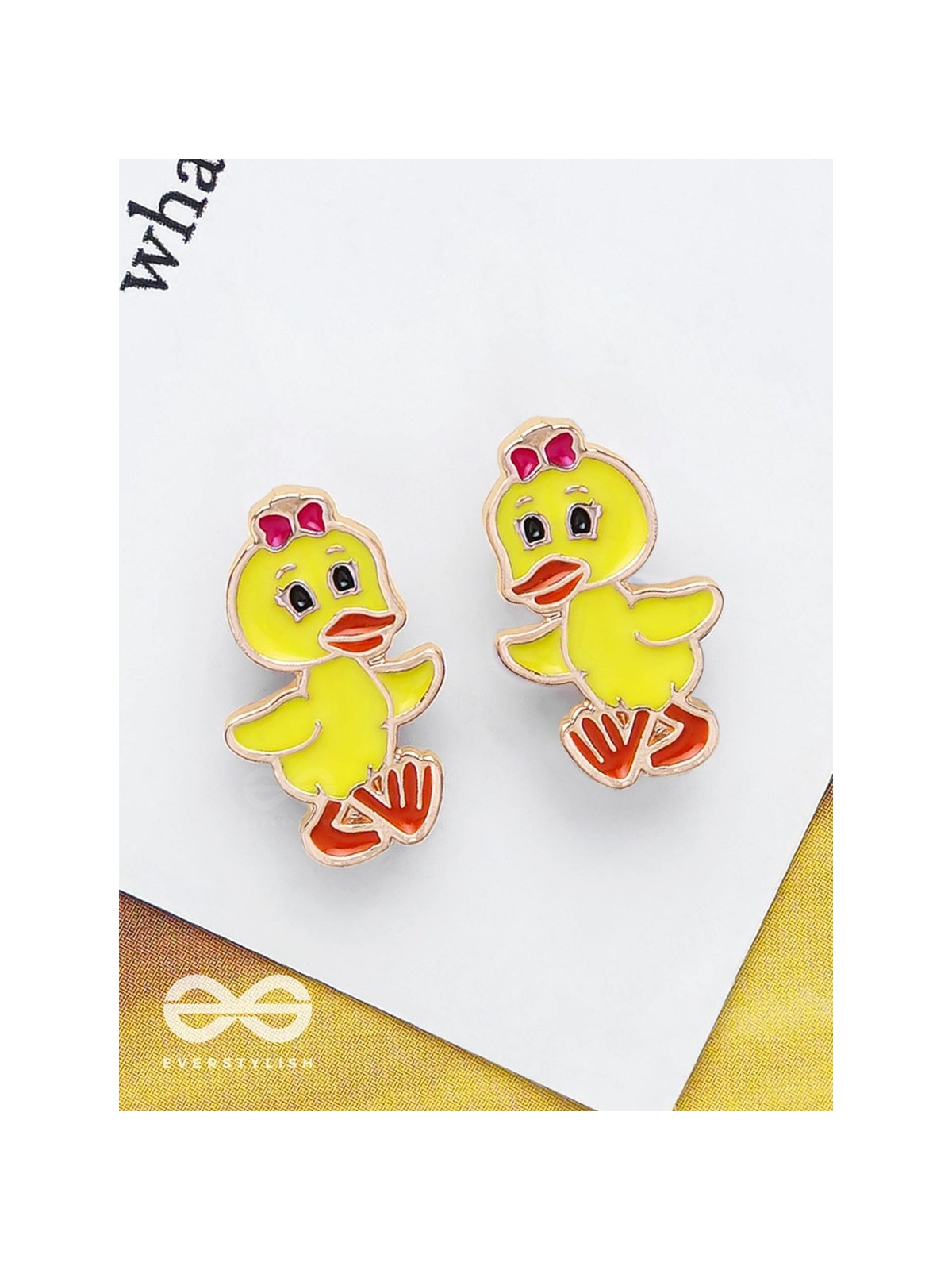 THE TWEETY PIE - GOLDEN EMBELLISHED STUD EARRINGS