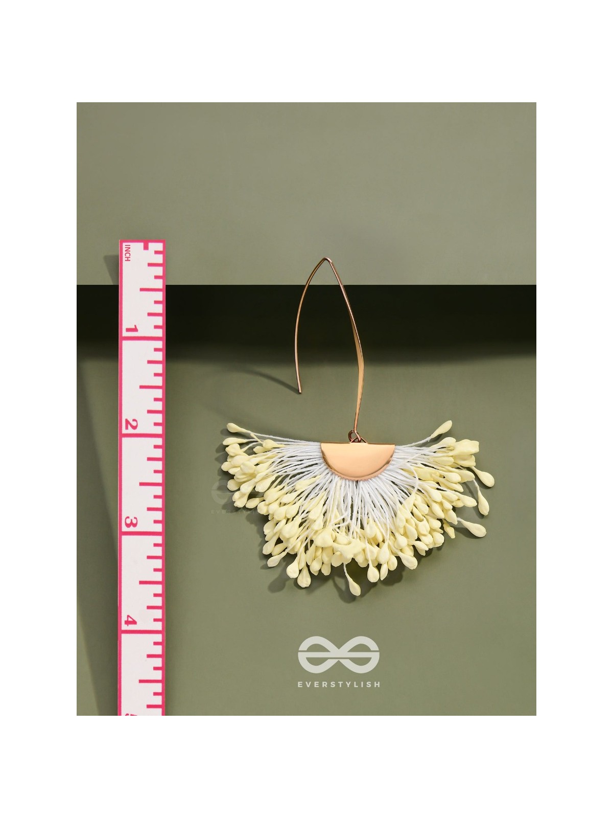 FREE SPIRIT SYMPHONY - GOLDEN EMBELLISHED EARRINGS (WHITE)