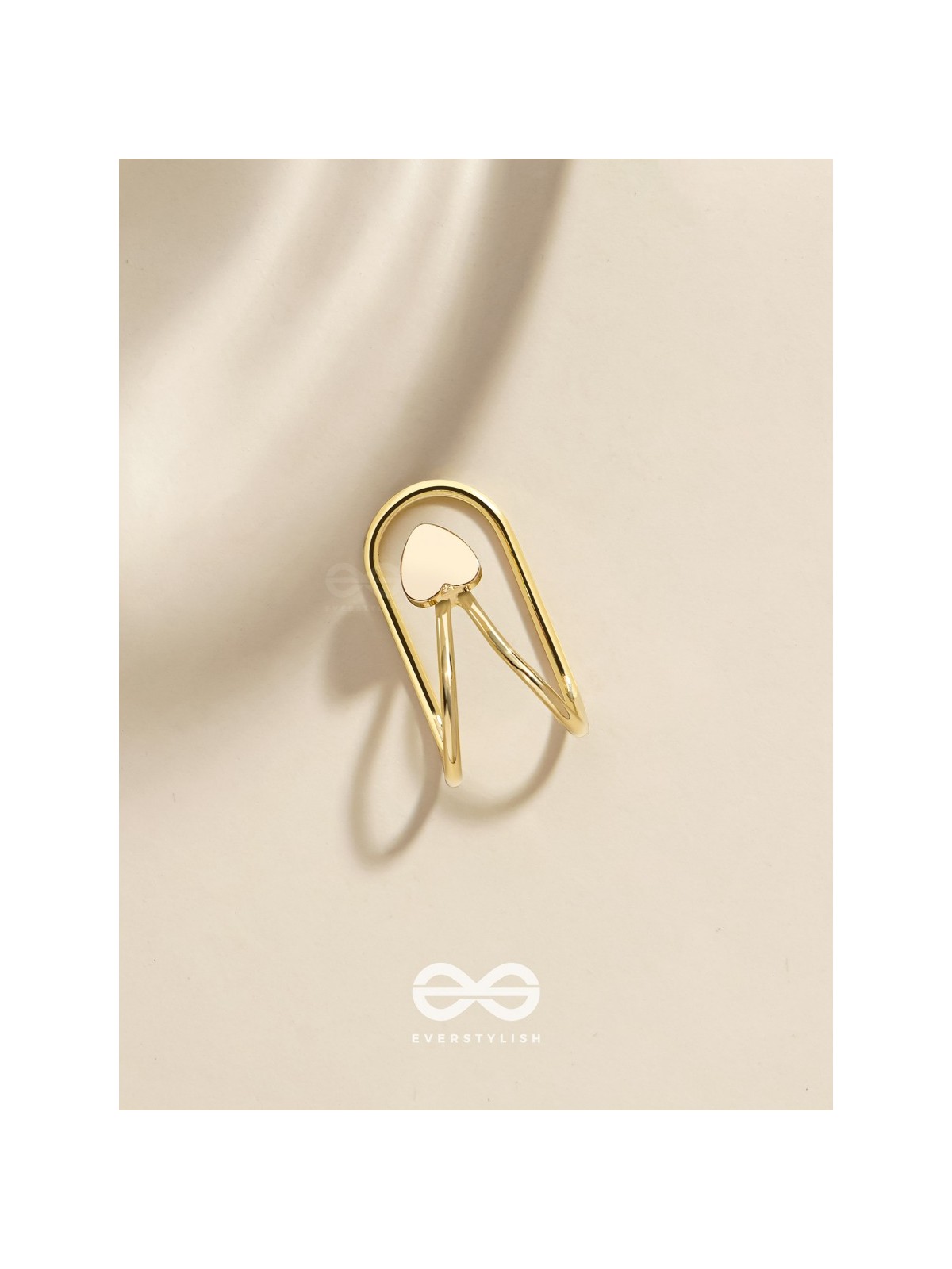 MINI LOVE TOKEN - GOLDEN EMBELLISHED EARCUFF (one ear)