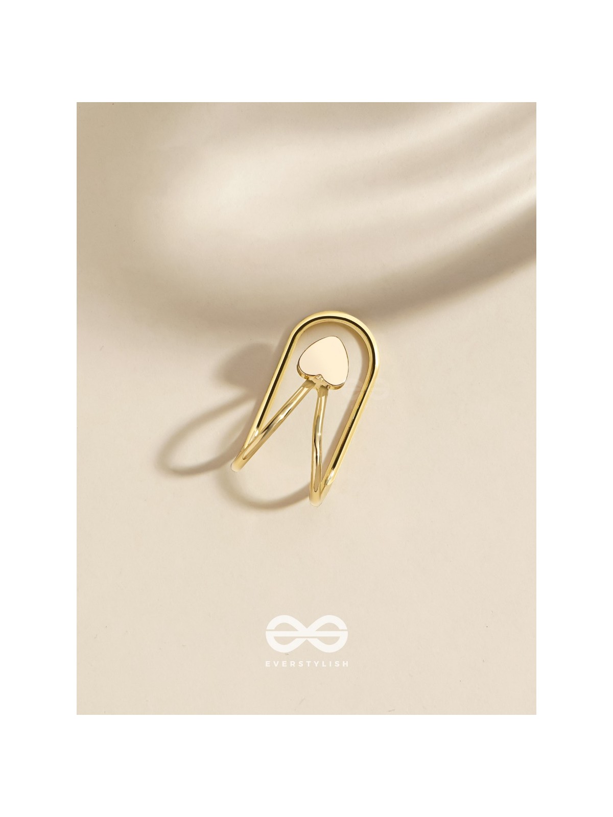 MINI LOVE TOKEN - GOLDEN EMBELLISHED EARCUFF (one ear)