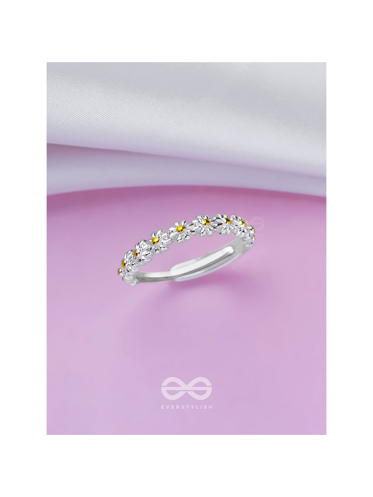DAISY DREAMS - SILVER RING (ADJUSTABLE)