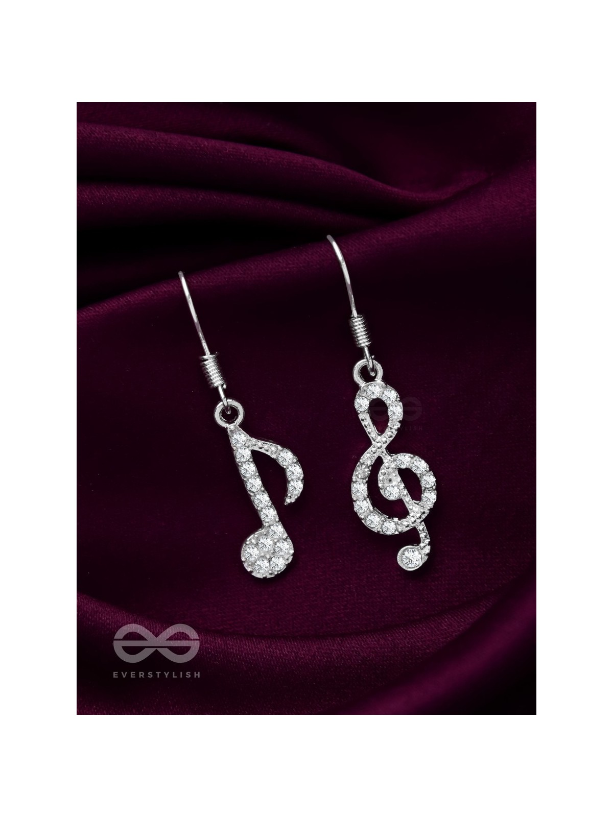THE MUSICAL NOTES - SILVER SPARKLING EARRINGS