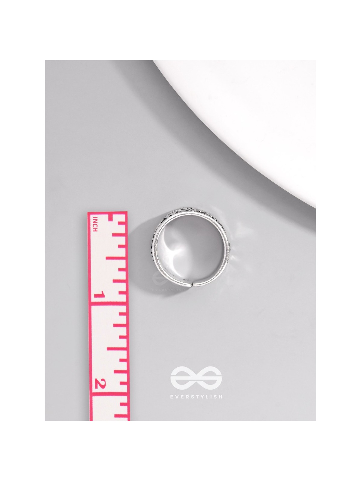 THE FIREBOLT FANG - STATEMENT SILVER RING (ADJUSTABLE)