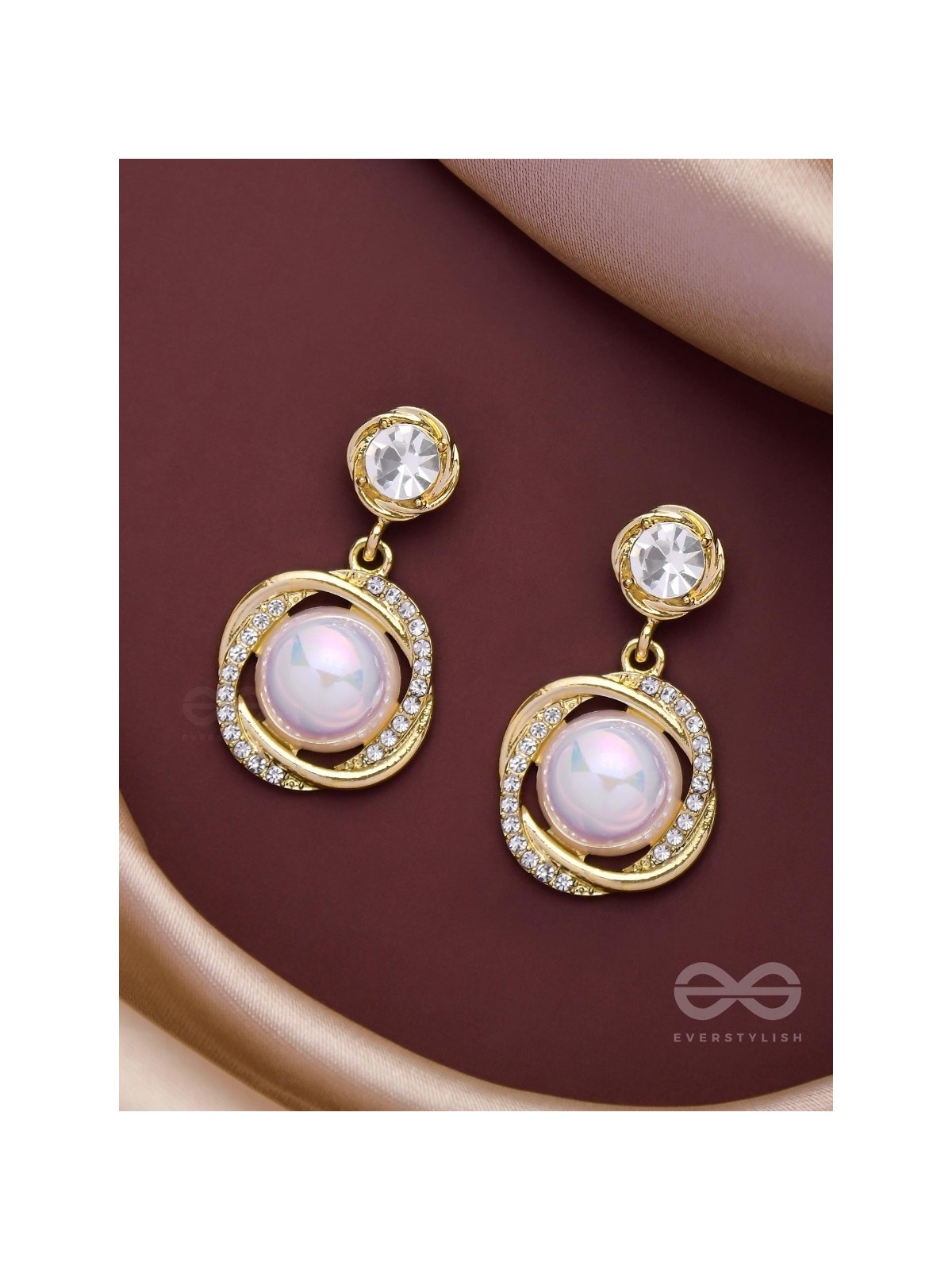 THE MERMAID'S PEARL - GOLDEN EMBELLISHED EARRINGS