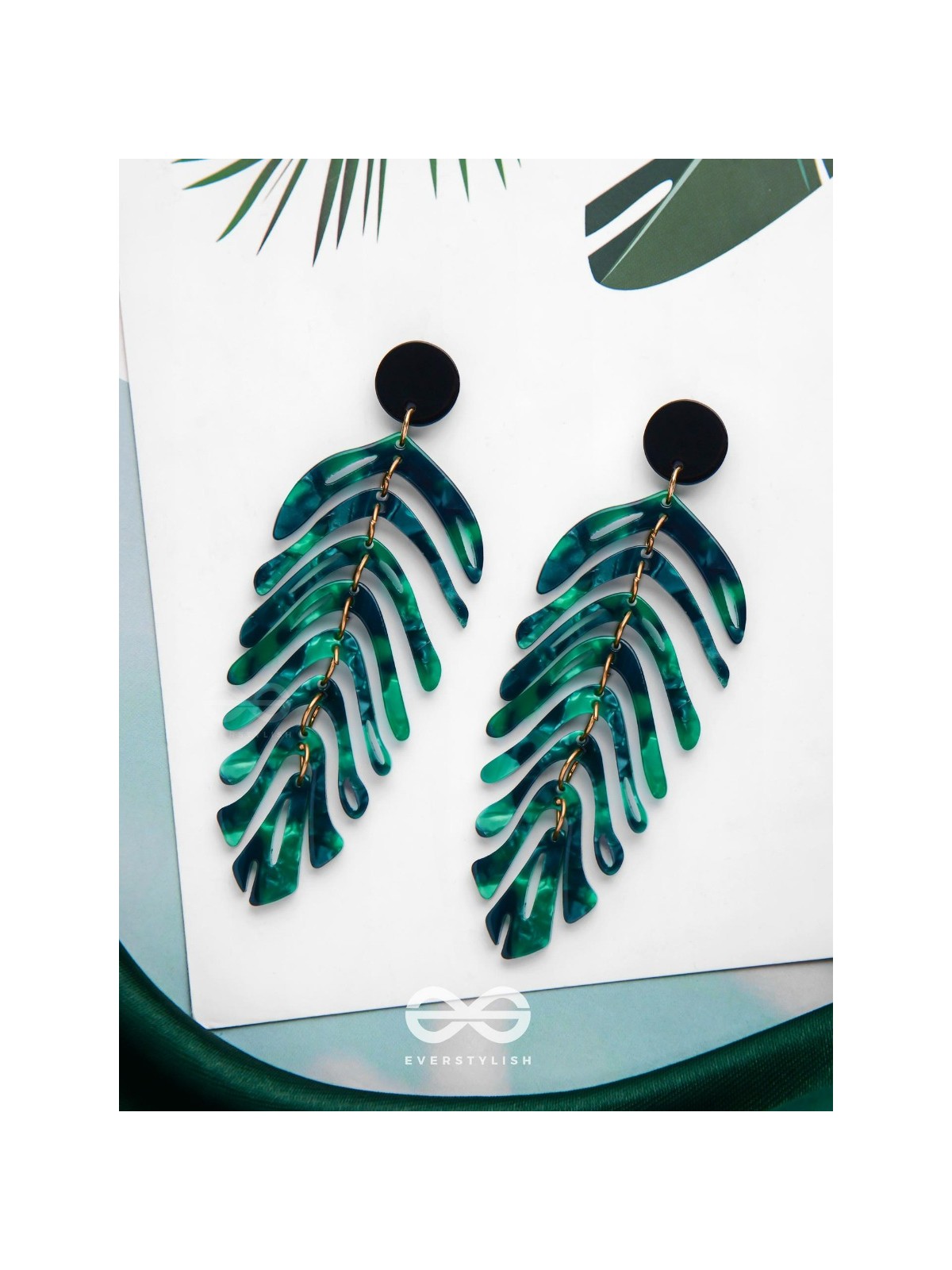 THE TROPICAL LEAFLETS - GREEN ACRYLIC EARRINGS