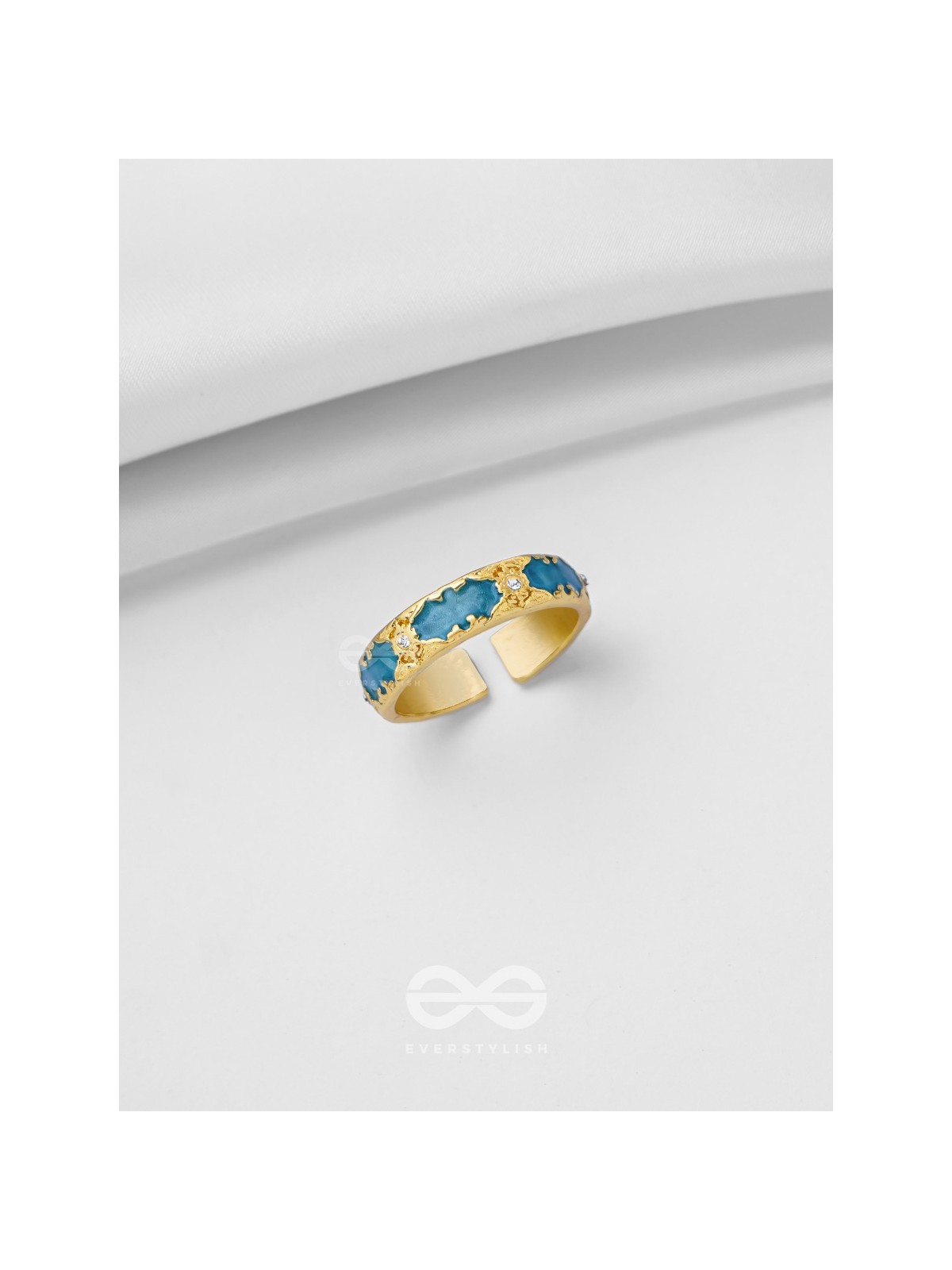 CHAMBER OF SECRETS - GOLDEN AND BLUE EMBELLISHED RING (ADJUSTABLE)