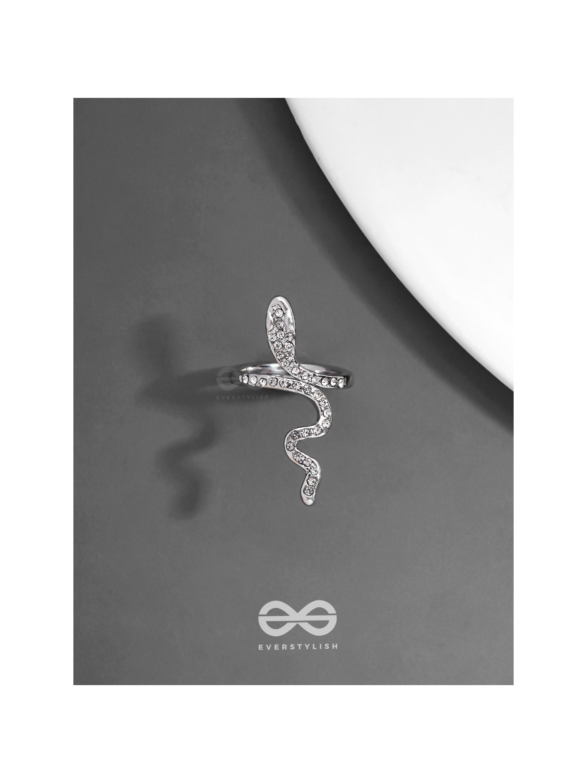 STUDDED SLYTHERIN - STATEMENT SILVER RING (ADJUSTABLE)