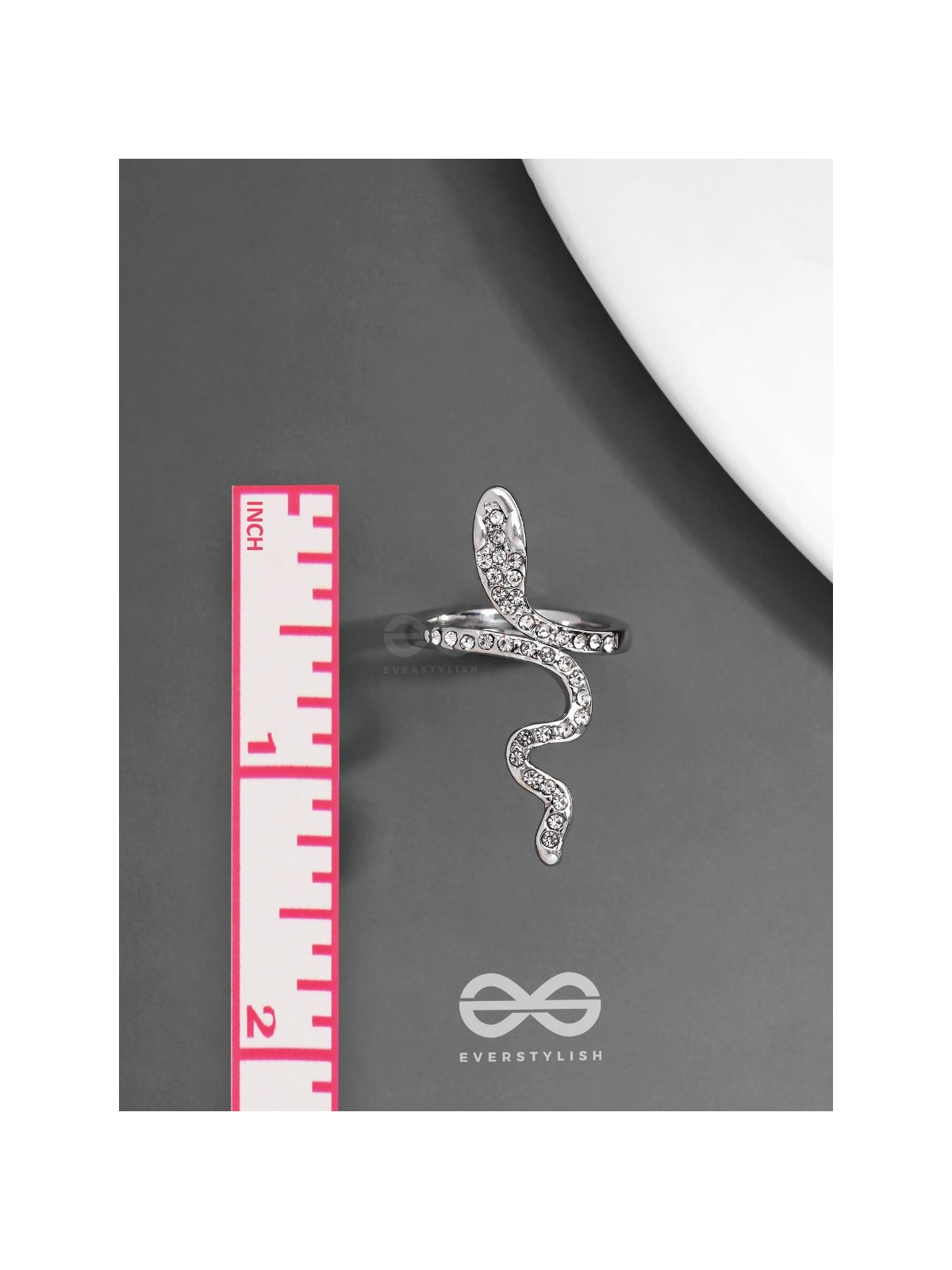 STUDDED SLYTHERIN - STATEMENT SILVER RING (ADJUSTABLE)