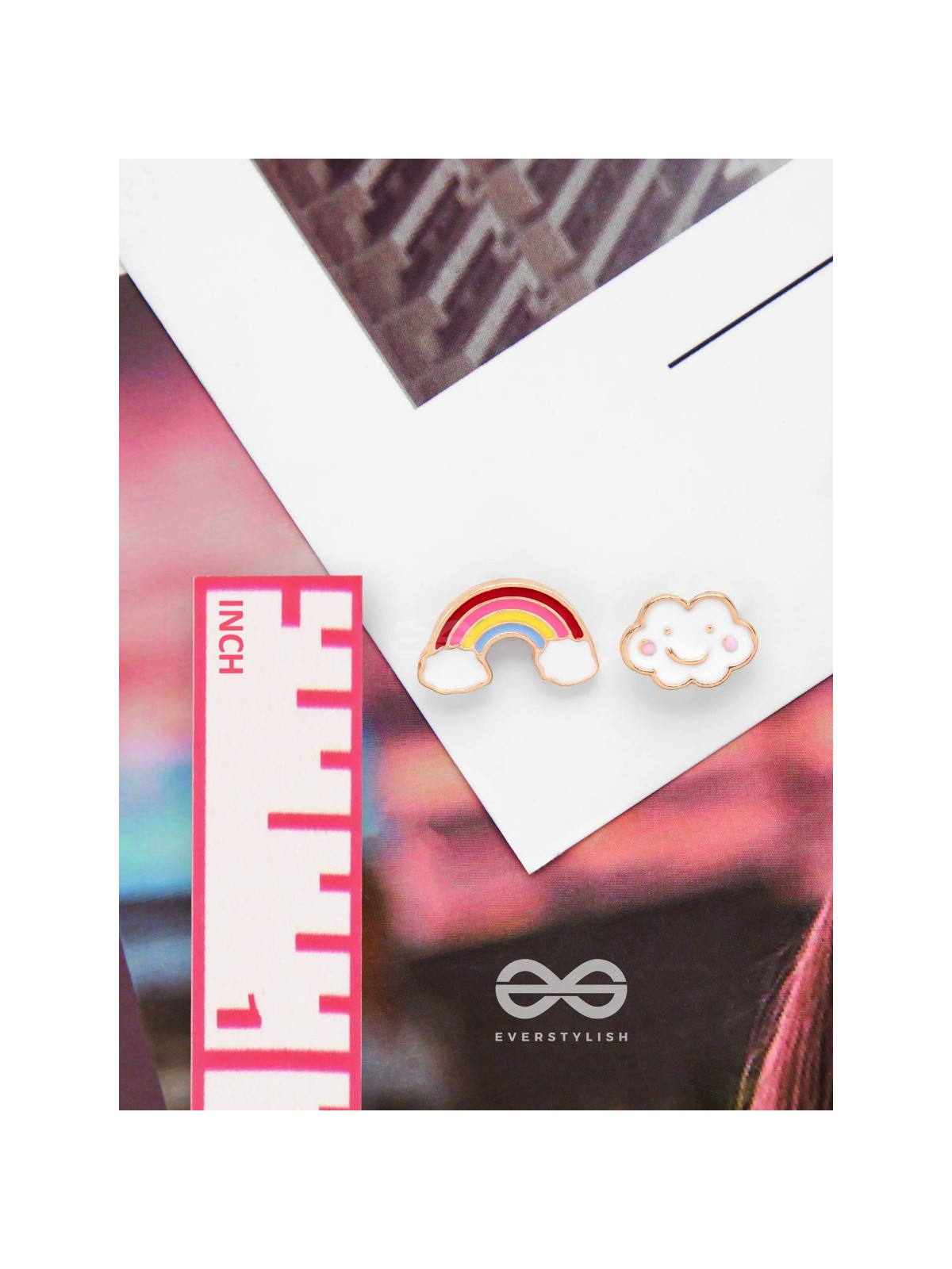 FLUFFY RAINBOW DREAMS - GOLDEN EMBELLISHED STUD EARRINGS