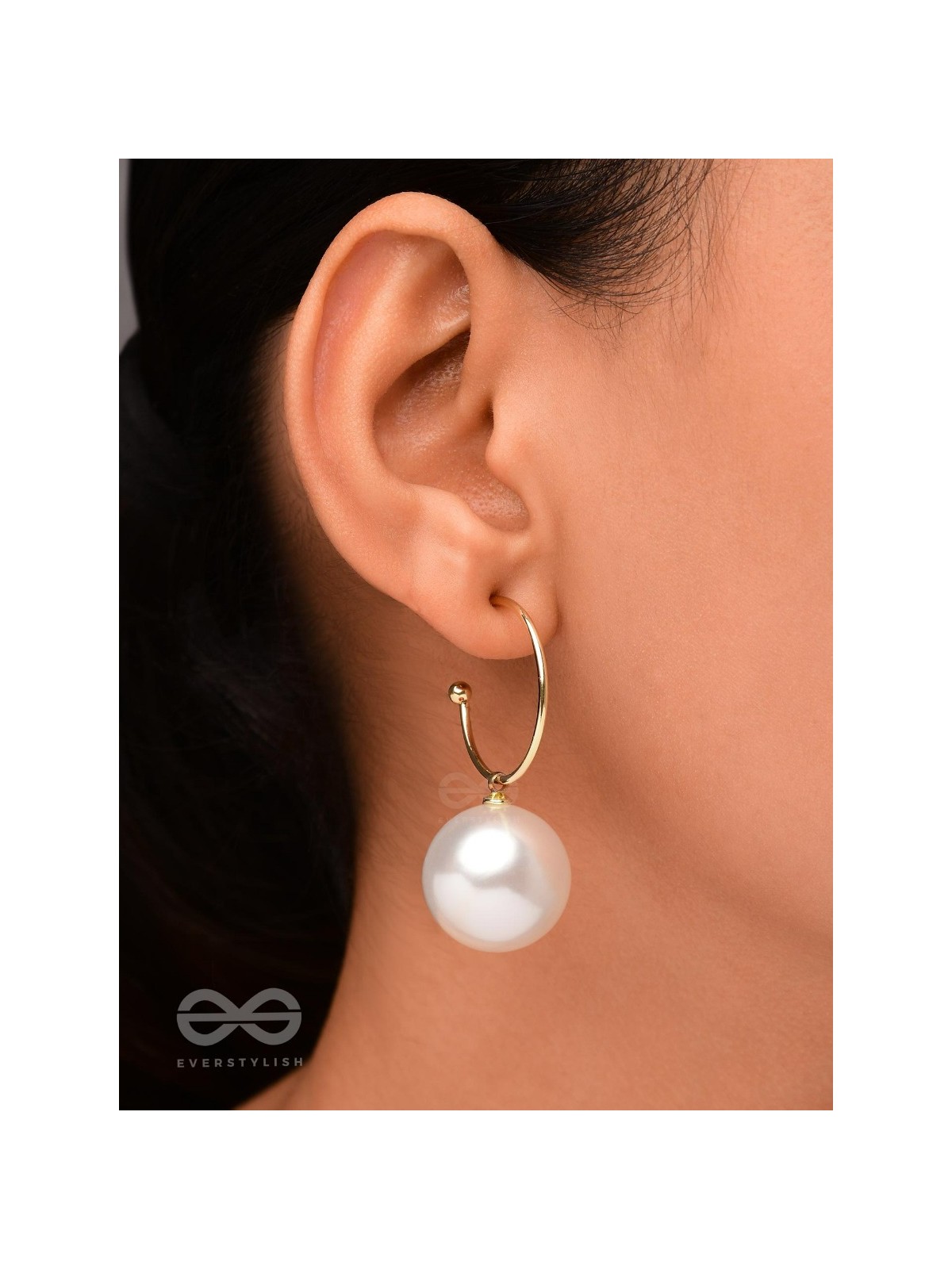 JINGLE BELL RADIANCE - GOLDEN AND WHITE EMBELLISHED PEARL EARRINGS