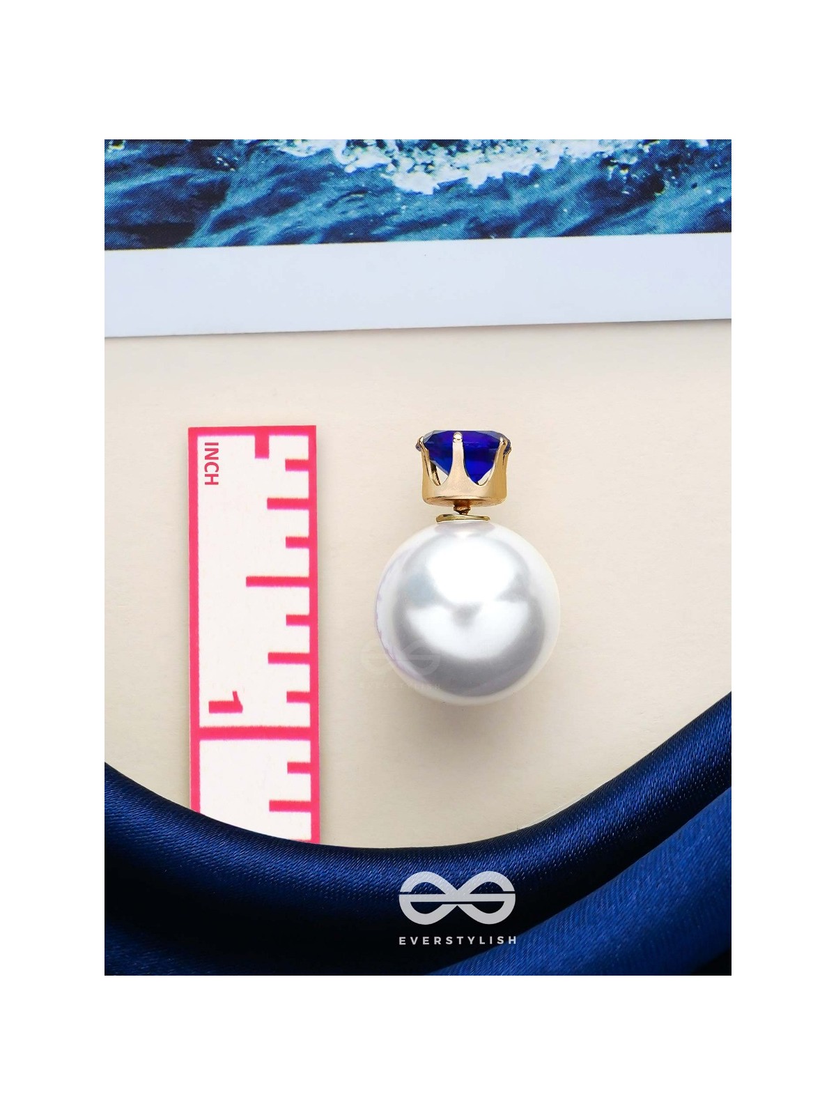 A MYSTIC PEARL - GOLDEN EMBELLISHED EARRINGS (DARK BLUE)