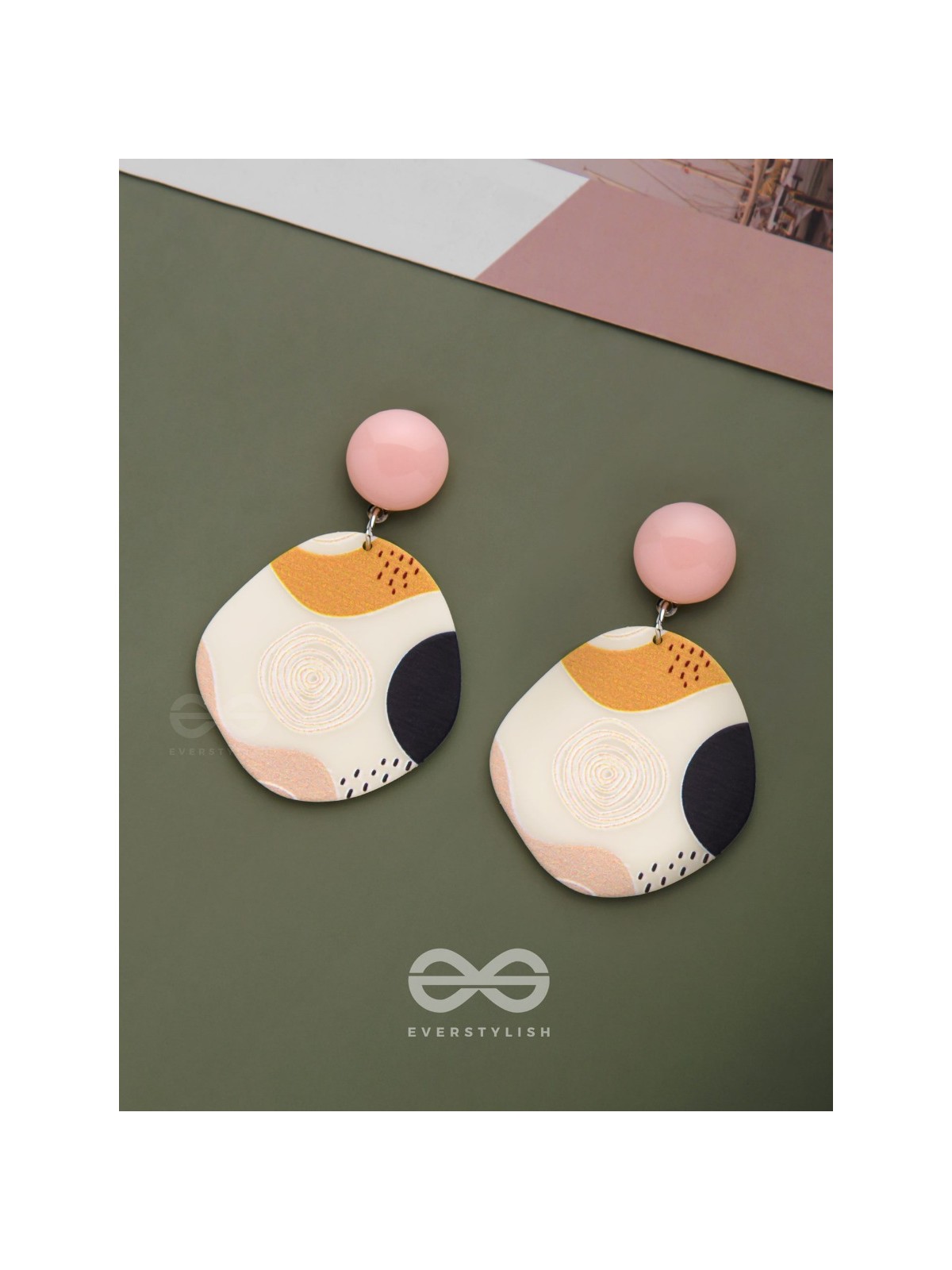 DREAMWEAVER DELIGHTS - CASUAL ACRYLIC EARRINGS