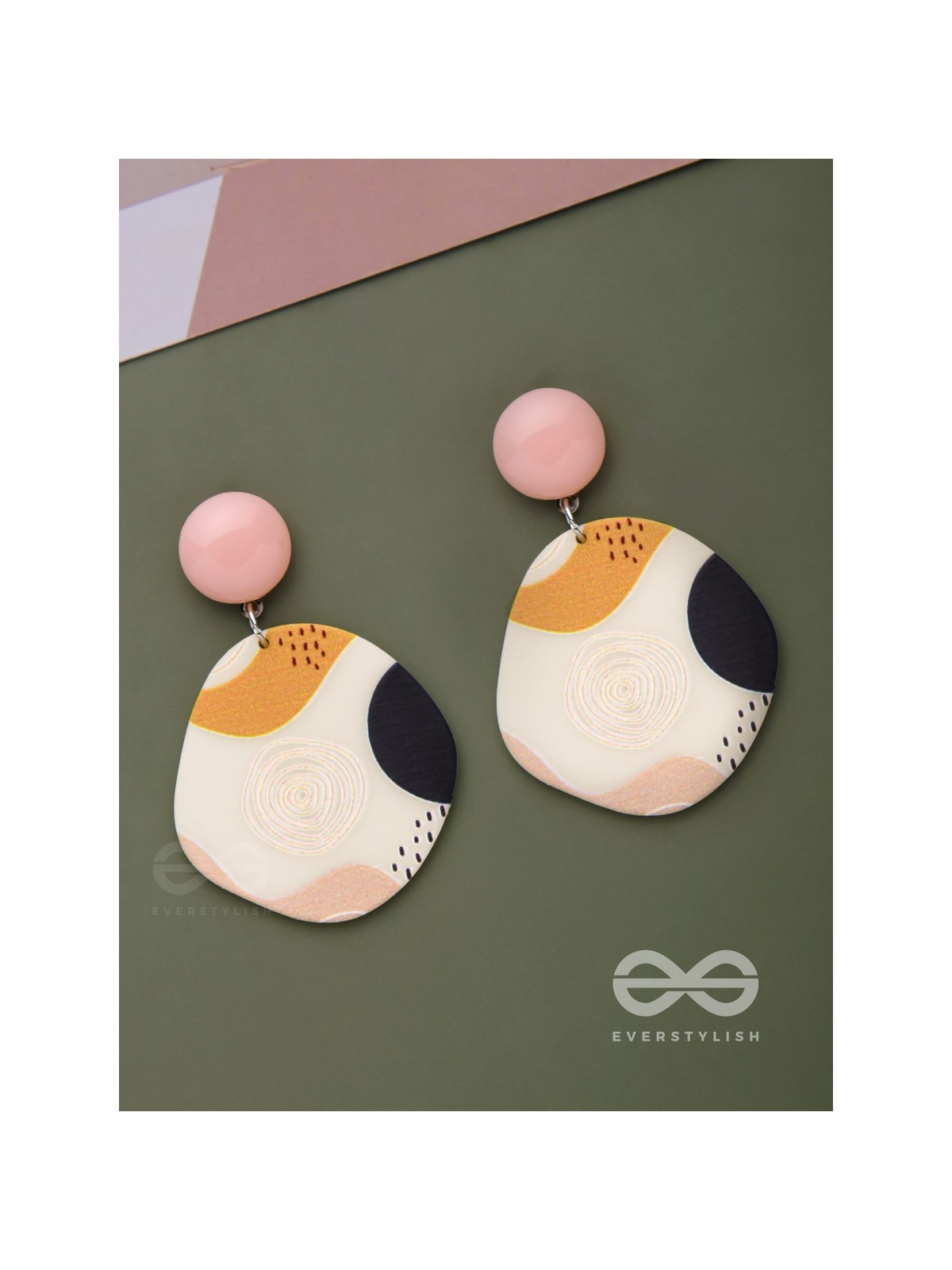 DREAMWEAVER DELIGHTS - CASUAL ACRYLIC EARRINGS